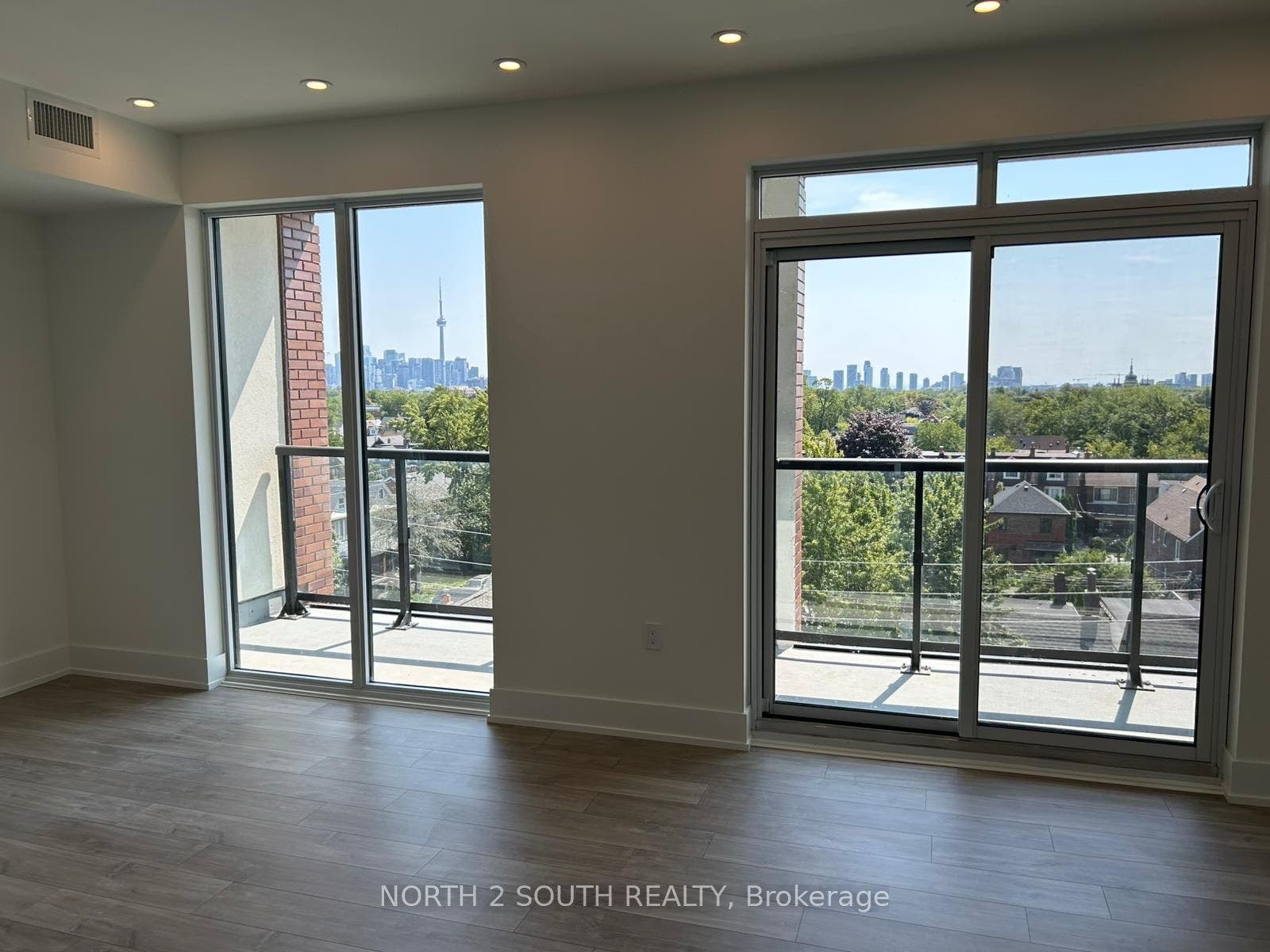 858 Dupont Street, #529, Toronto W, Toronto ON M6G 0C1 858 Dupont Street, #529, Toronto W, Toronto ON M6G 0C1