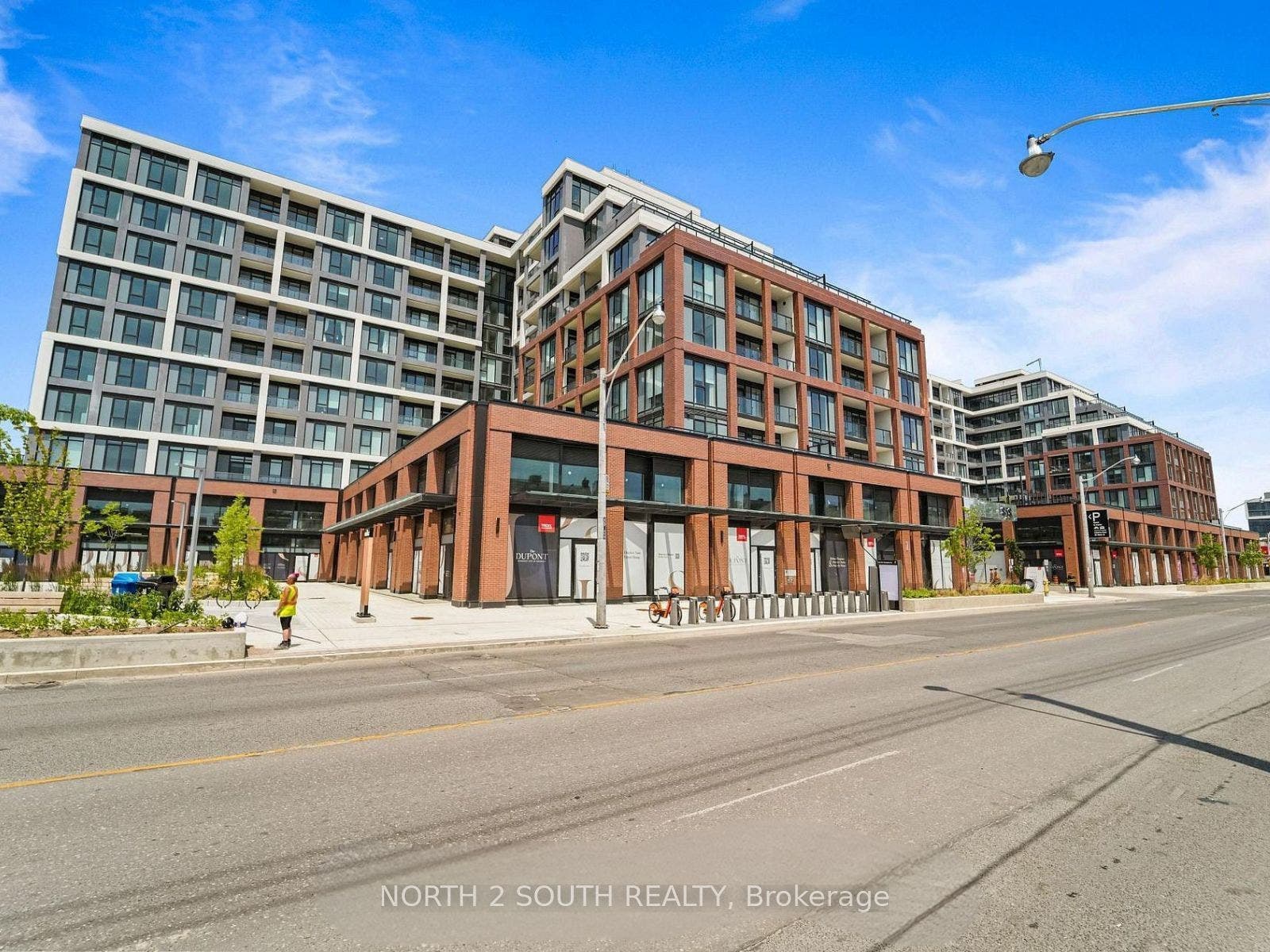 858 Dupont Street, #529, Toronto W, Toronto ON M6G 0C1 858 Dupont Street, #529, Toronto W, Toronto ON M6G 0C1