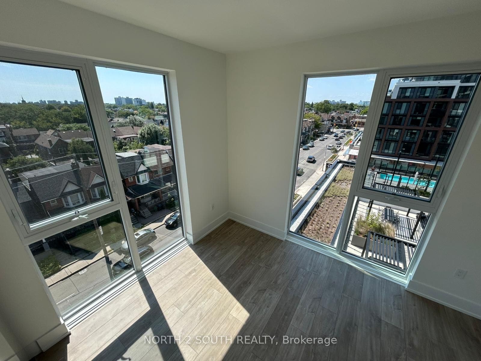 858 Dupont Street, #529, Toronto W, Toronto ON M6G 0C1 858 Dupont Street, #529, Toronto W, Toronto ON M6G 0C1