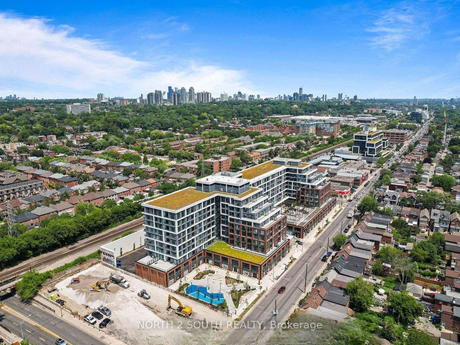 858 Dupont Street, #529, Toronto W, Toronto ON M6G 0C1 858 Dupont Street, #529, Toronto W, Toronto ON M6G 0C1