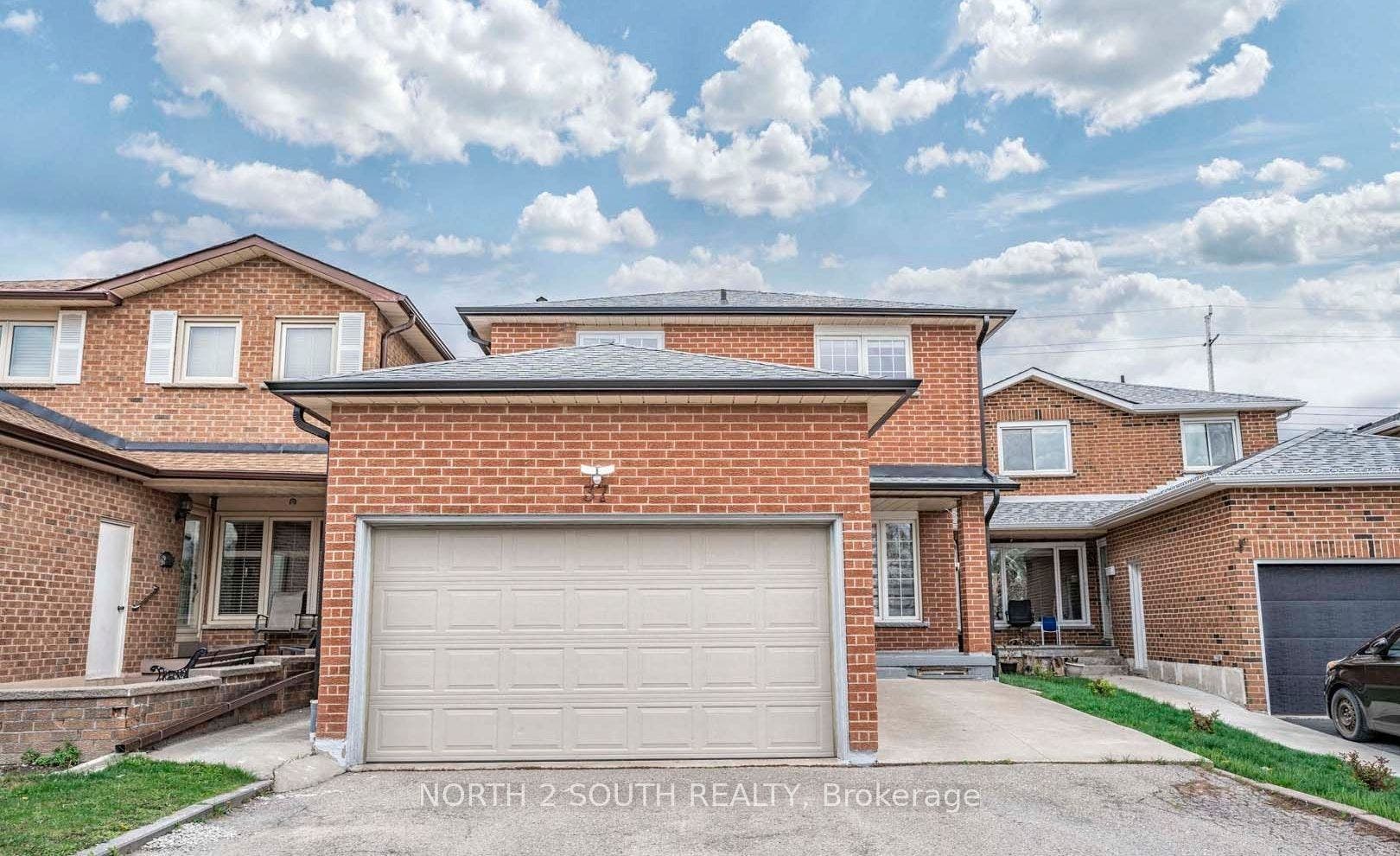 37 Loire Court, #upper, Toronto W, Toronto ON M9V 4Z7 37 Loire Court, #upper, Toronto W, Toronto ON M9V 4Z7