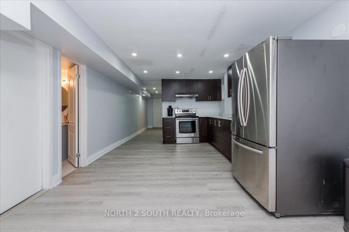 7520 Langworthy Drive, #Lower, Mississauga, Peel ON L4T 2R9 7520 Langworthy Drive, #Lower, Mississauga, Peel ON L4T 2R9