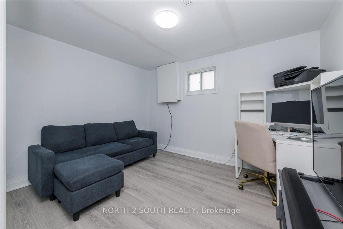 7520 Langworthy Drive, #Lower, Mississauga, Peel ON L4T 2R9 7520 Langworthy Drive, #Lower, Mississauga, Peel ON L4T 2R9