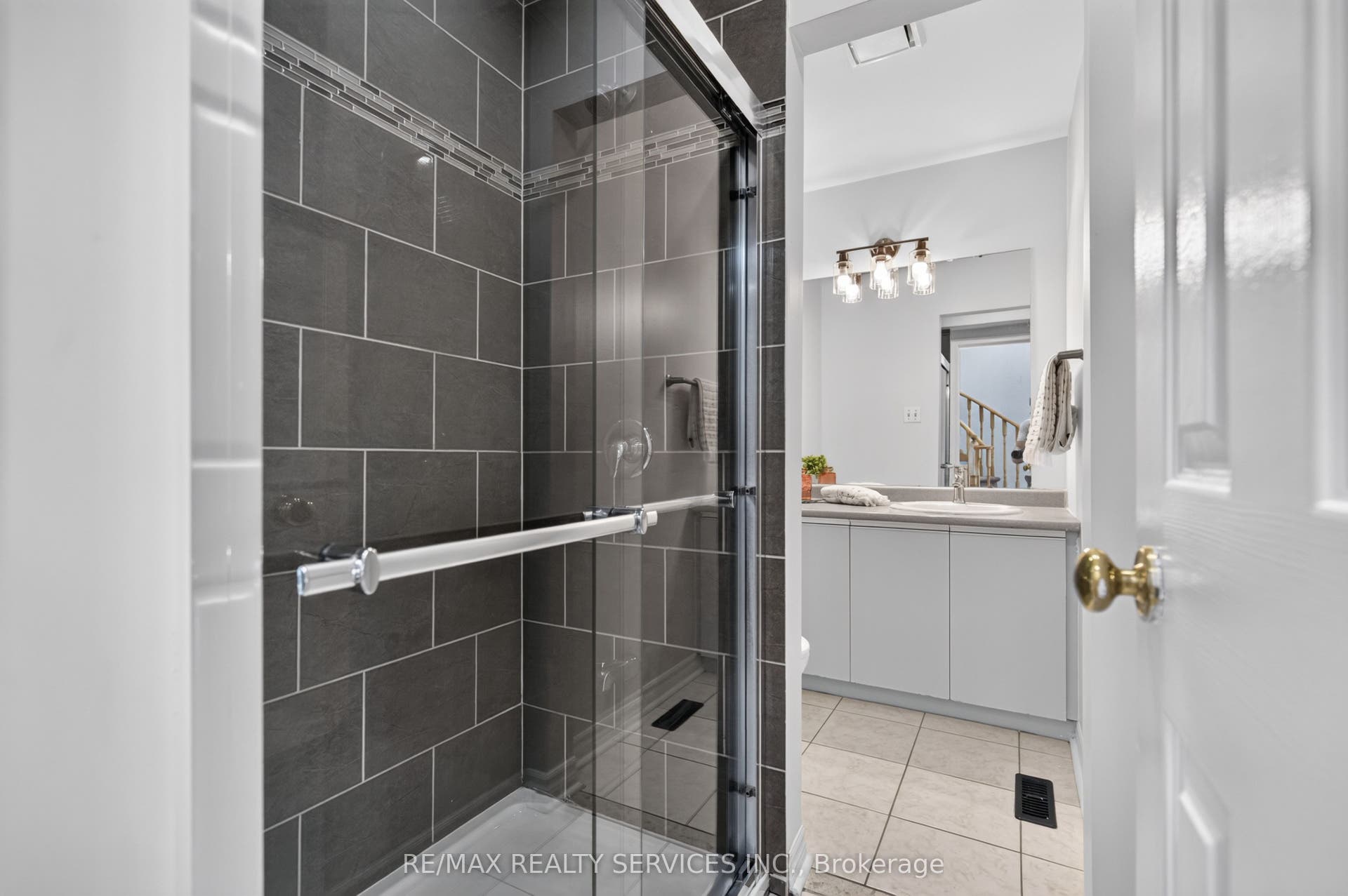 66 Clansman Trail, Mississauga, Mississauga, Peel ON L4Z 3M4