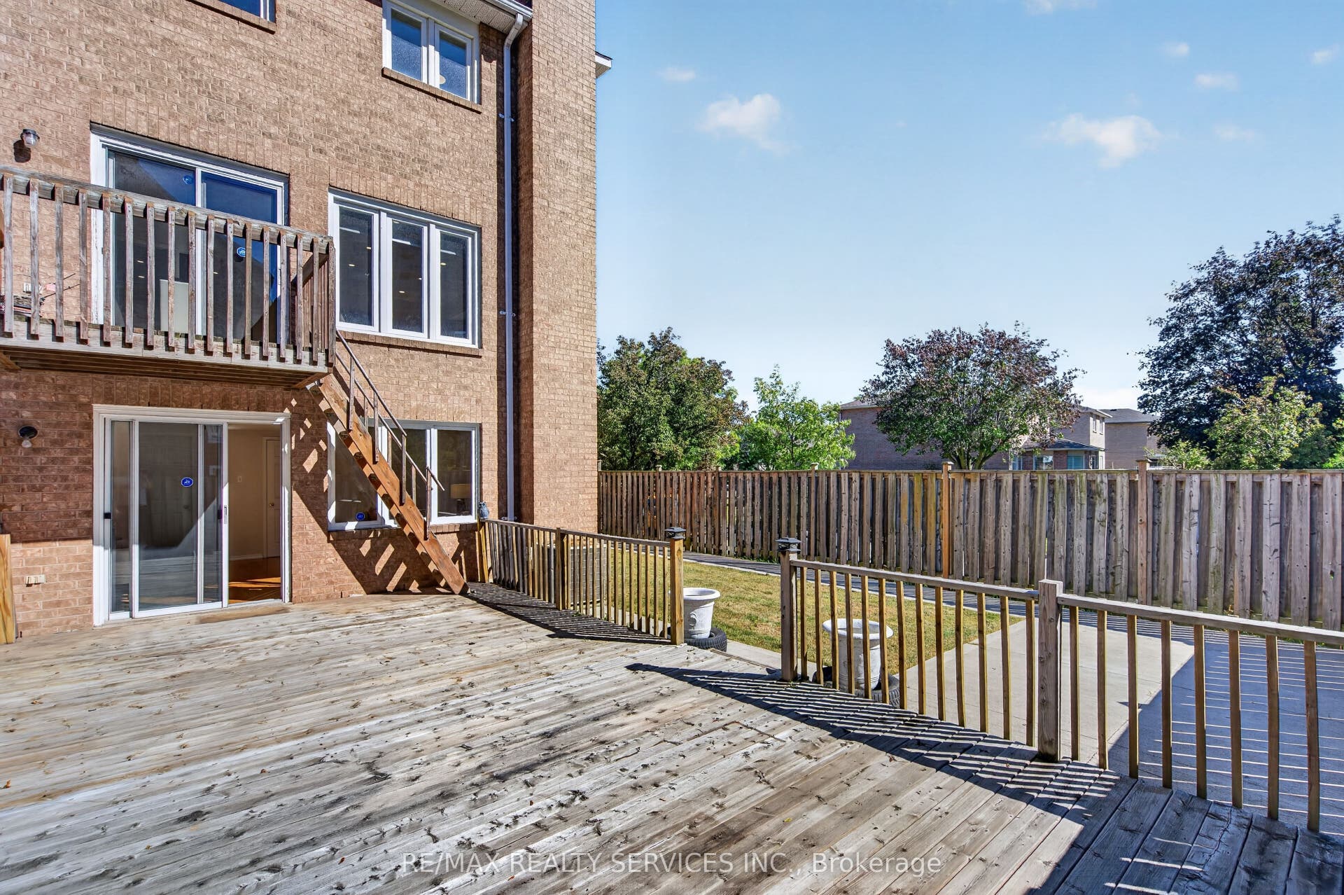 66 Clansman Trail, Mississauga, Mississauga, Peel ON L4Z 3M4
