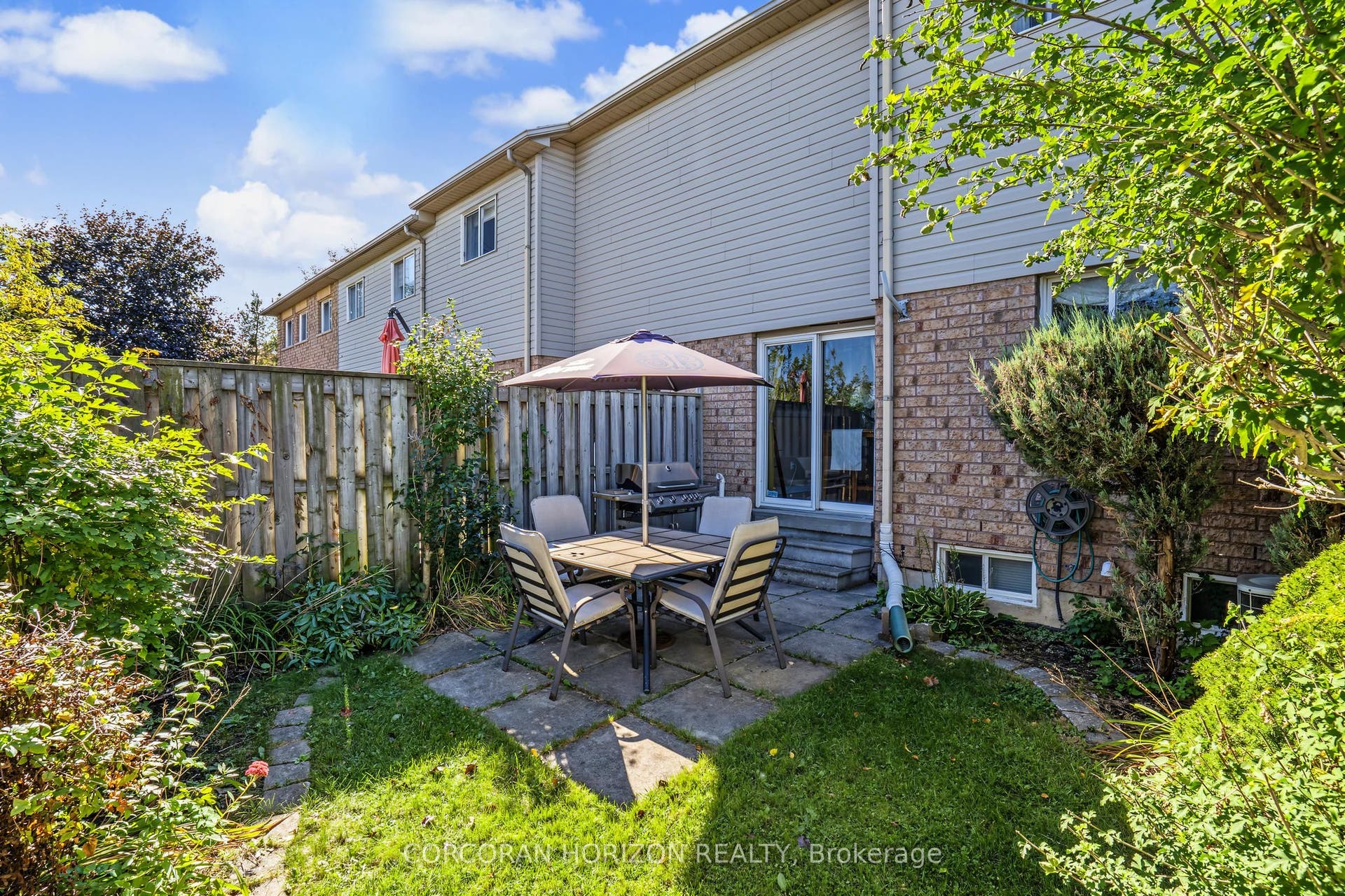 2871 Darien Road, #14, Burlington, Halton ON L7M 4R6