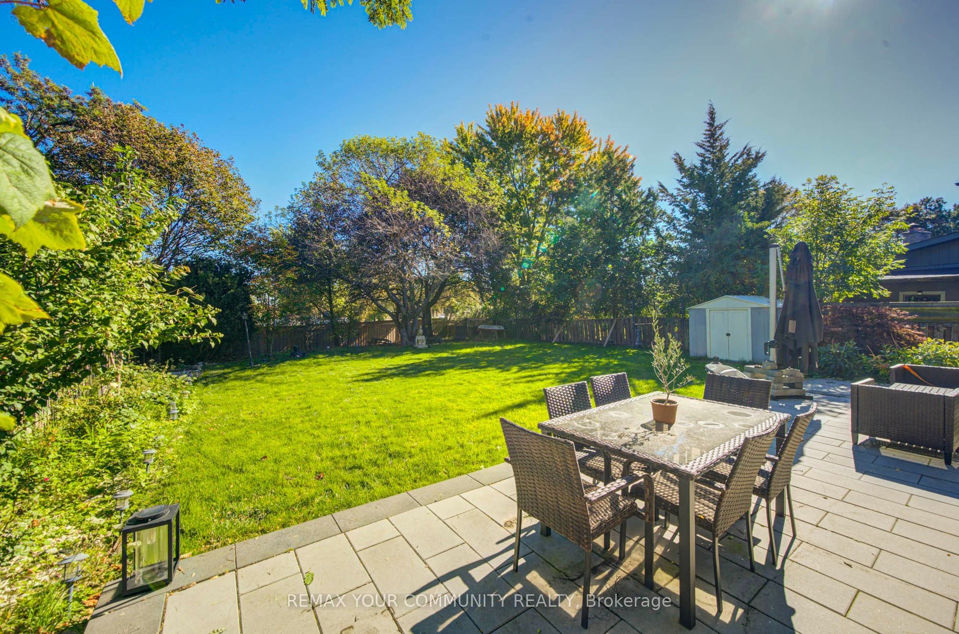 3205 Martins Pine Court, Mississauga, Peel ON L5L 1G2