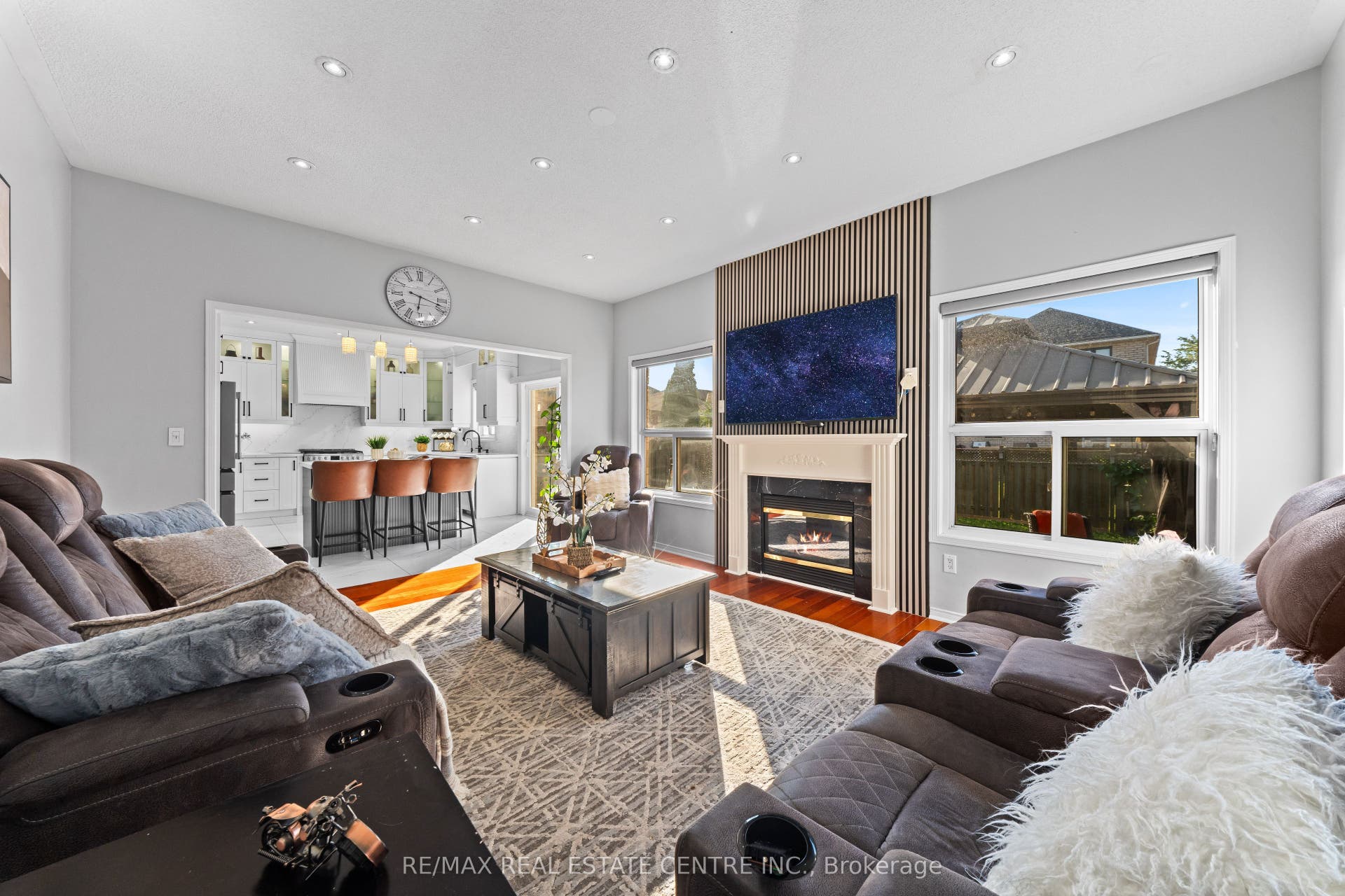 10 Midvale Road, Brampton, Brampton, Peel ON L7A 2N1