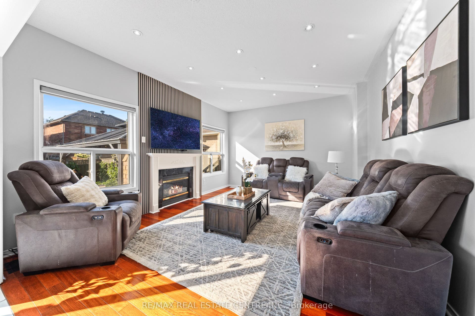 10 Midvale Road, Brampton, Brampton, Peel ON L7A 2N1