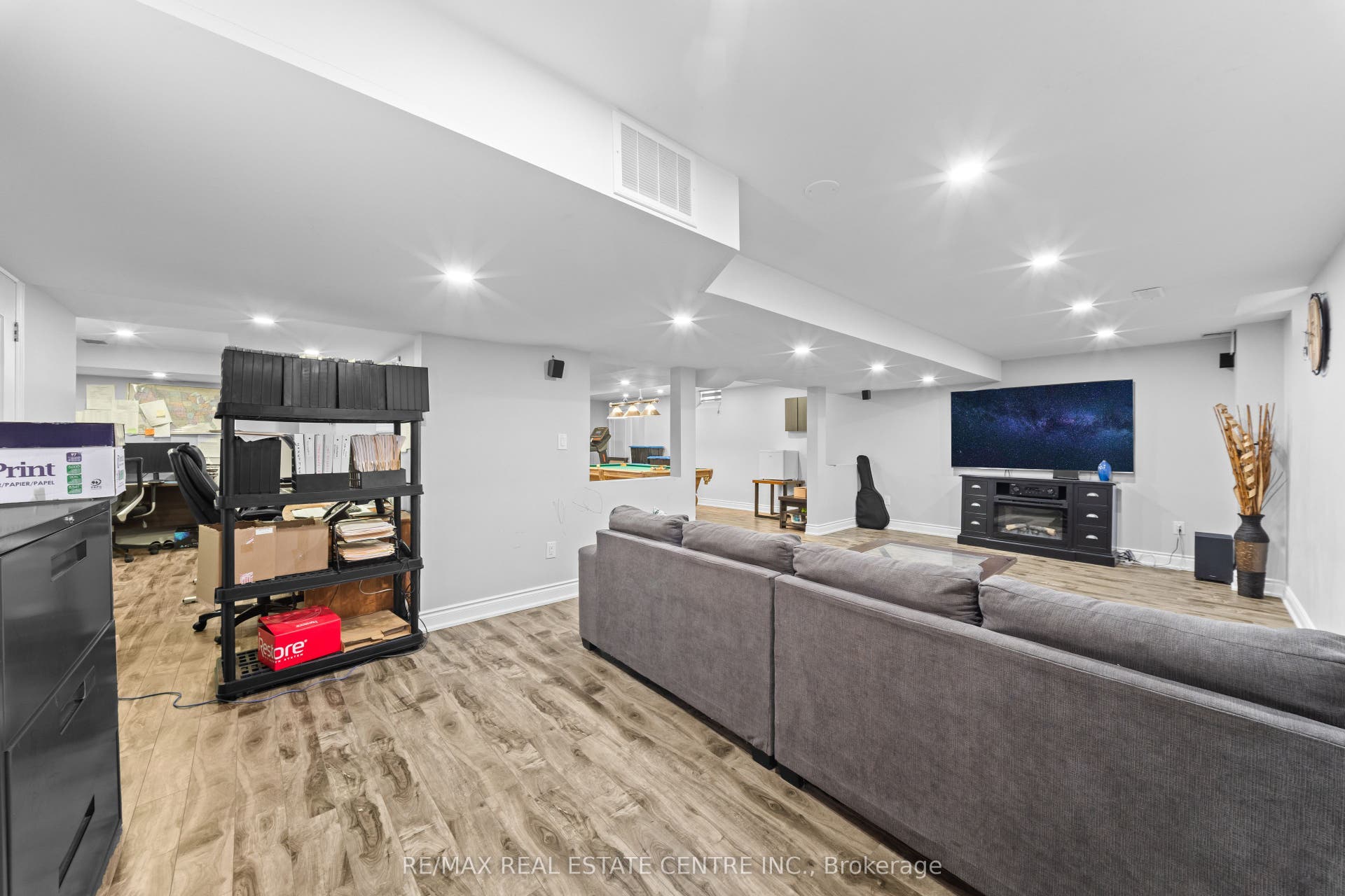 10 Midvale Road, Brampton, Brampton, Peel ON L7A 2N1