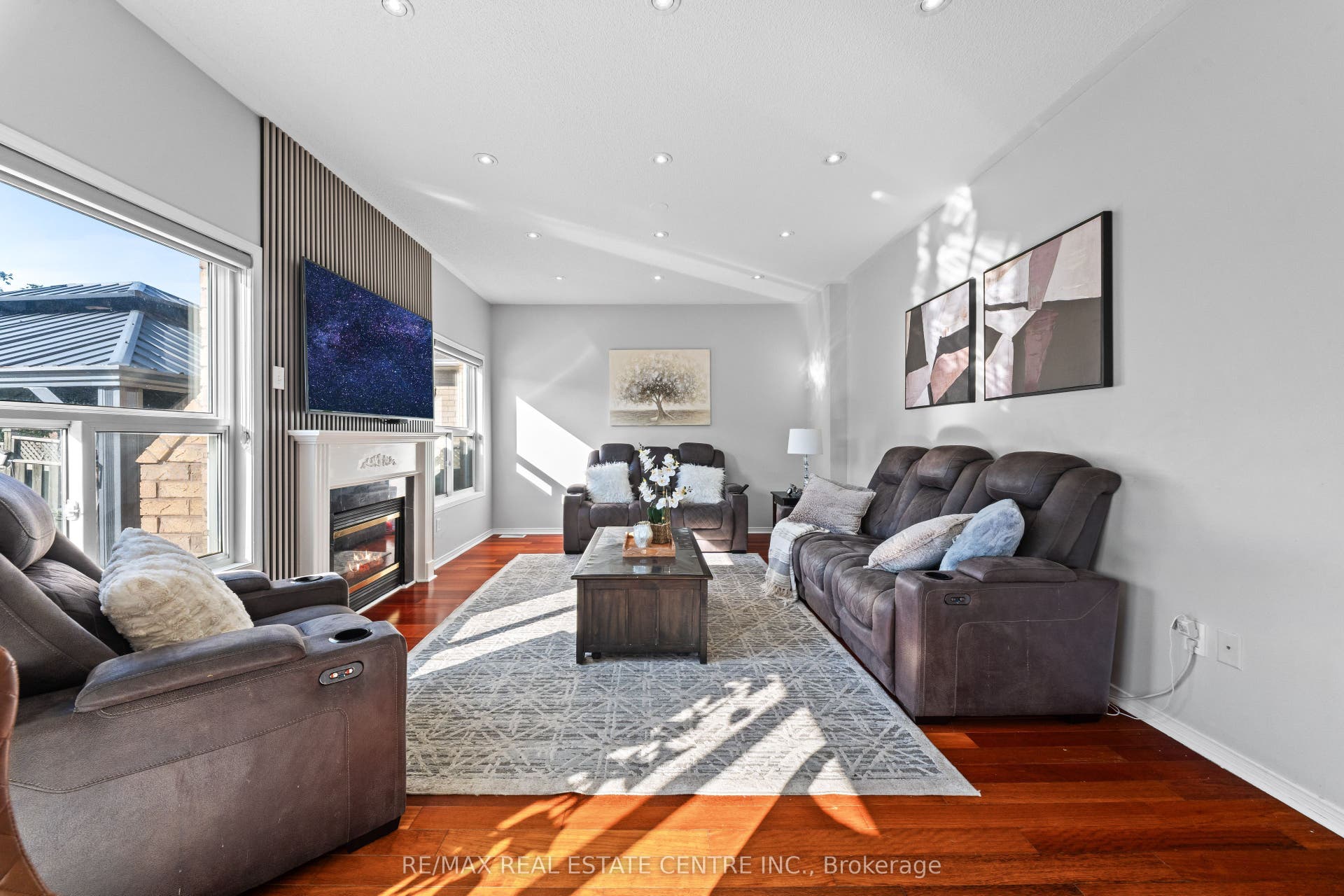 10 Midvale Road, Brampton, Brampton, Peel ON L7A 2N1