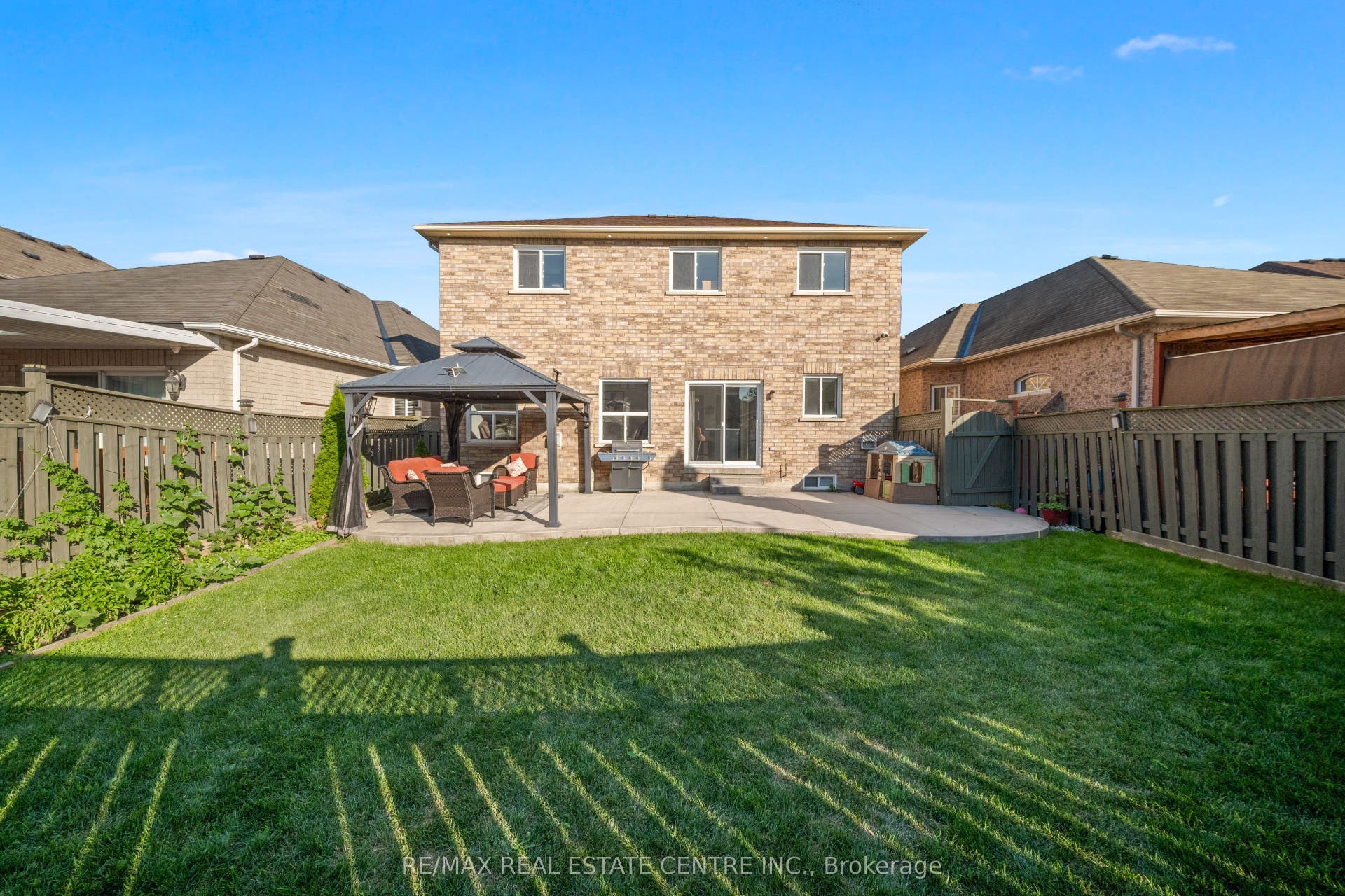 10 Midvale Road, Brampton, Brampton, Peel ON L7A 2N1