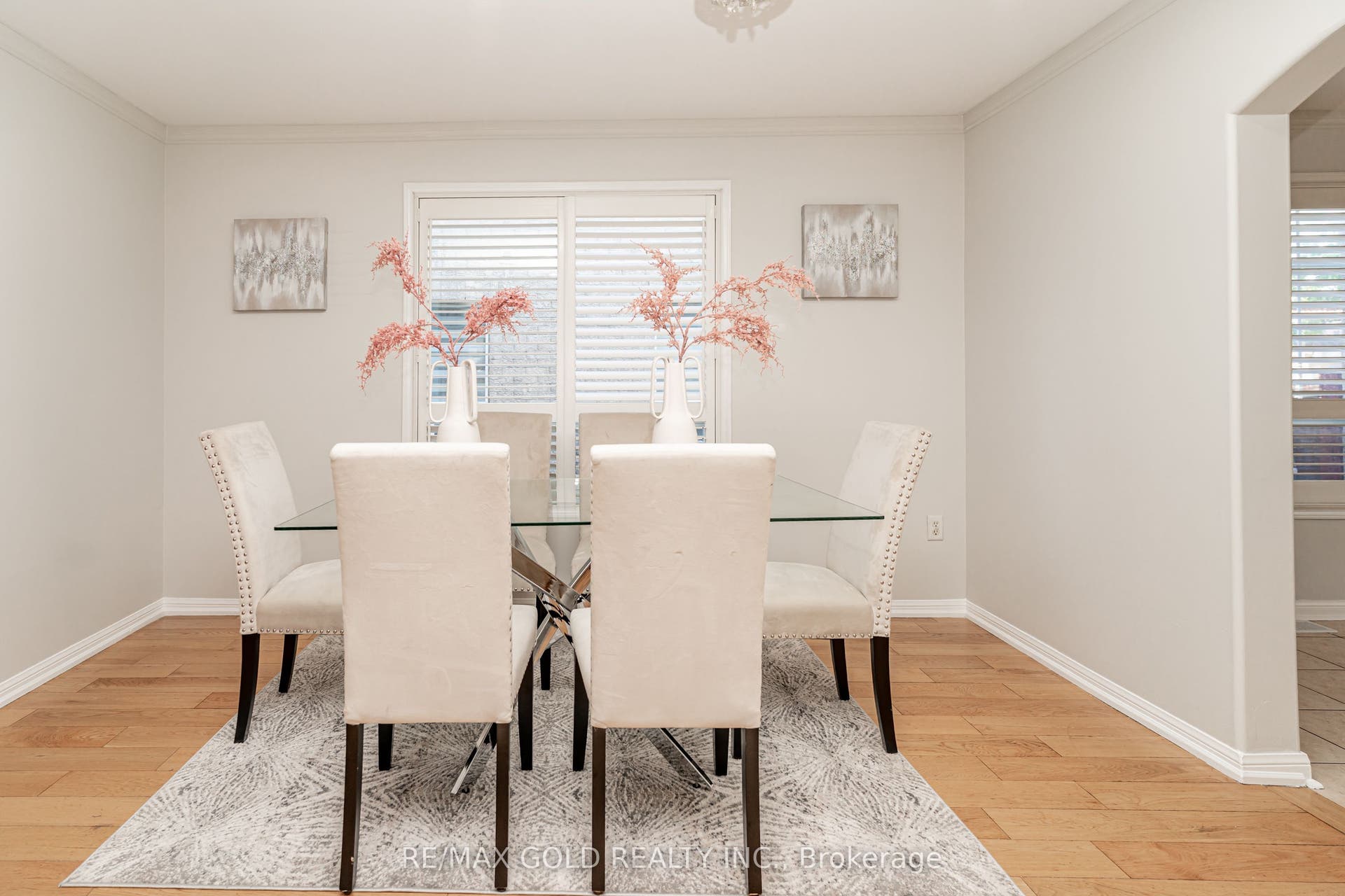 34 Jingle Crescent, Brampton, Peel ON L6S 0B2