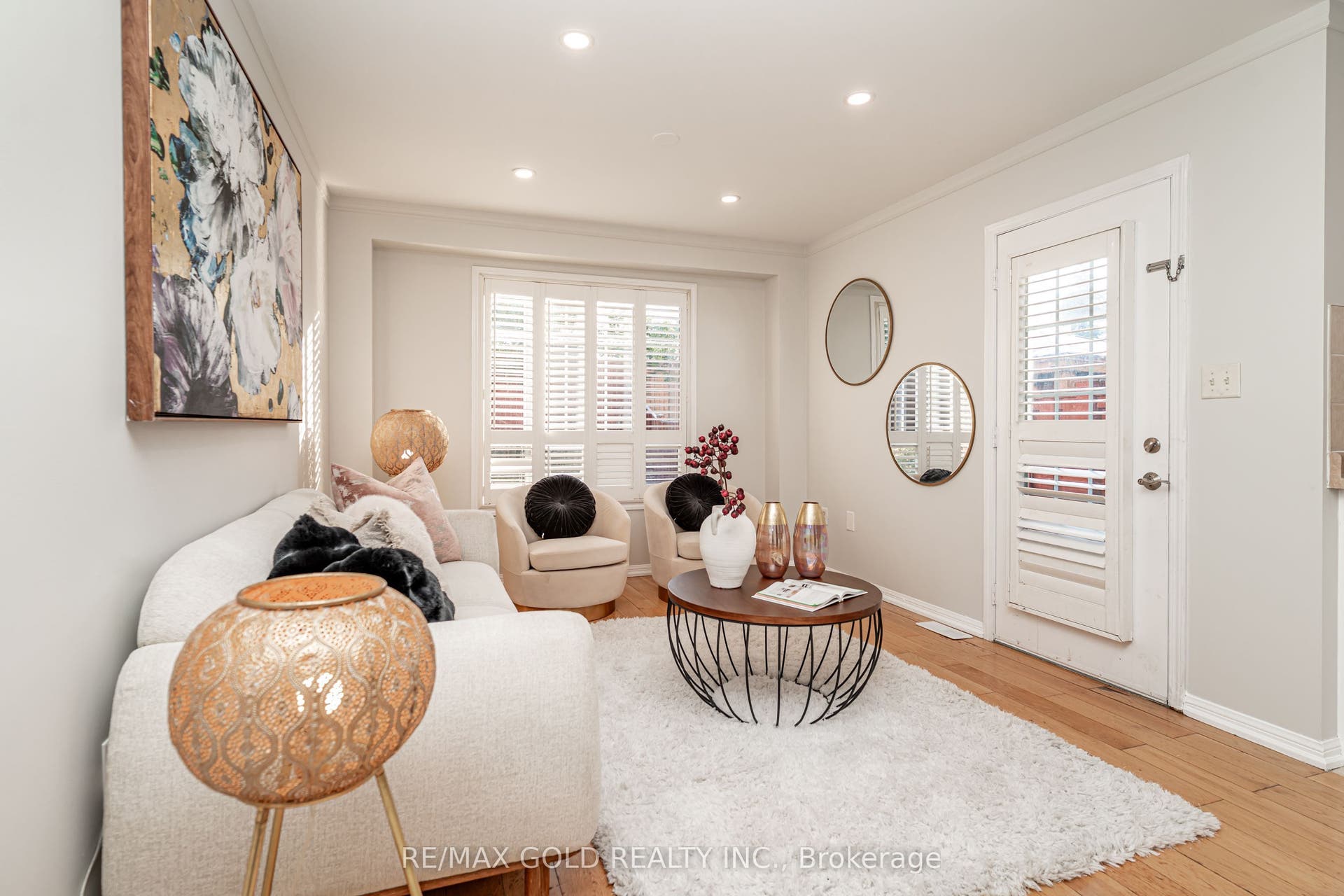 34 Jingle Crescent, Brampton, Peel ON L6S 0B2