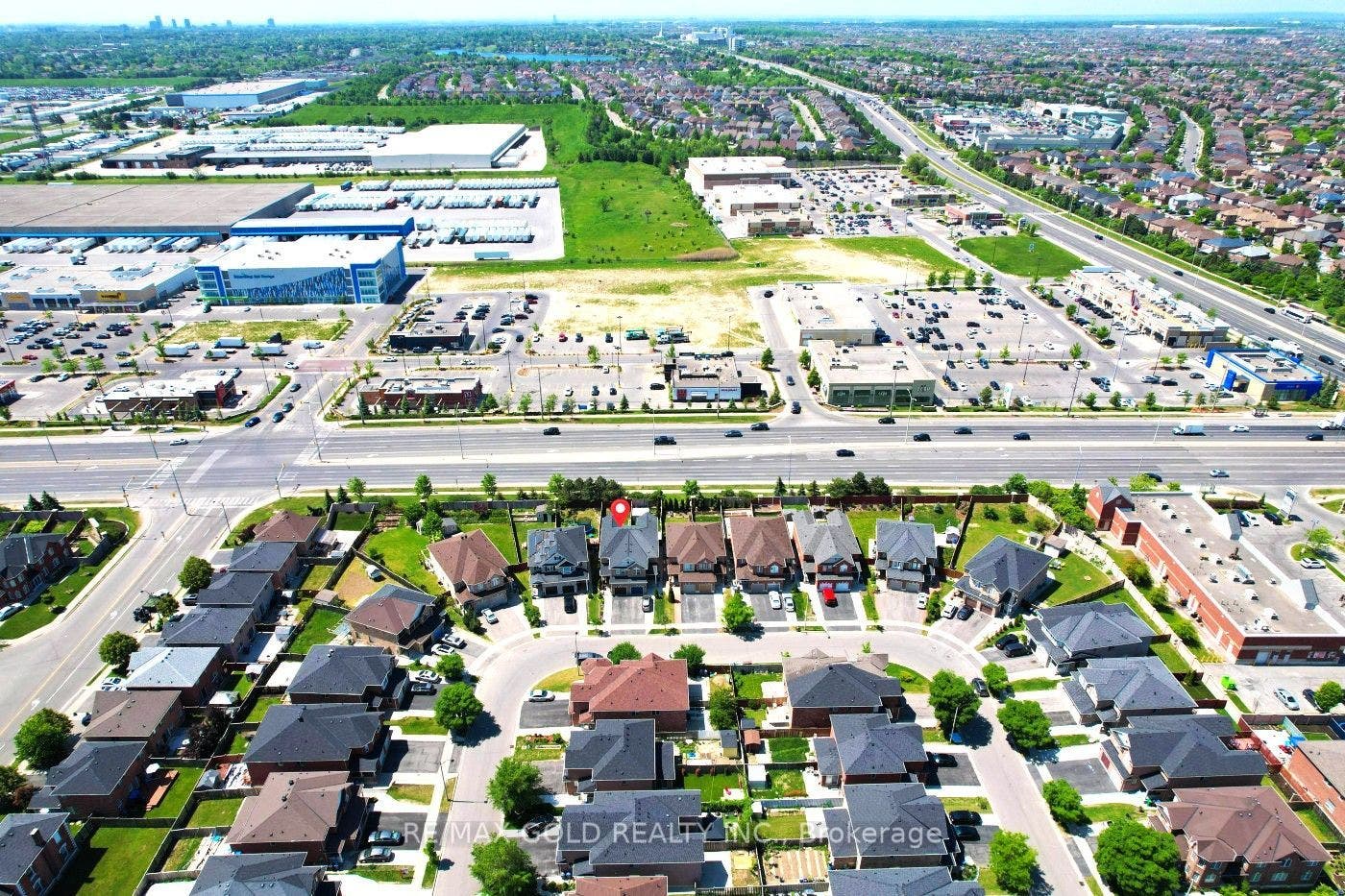 34 Jingle Crescent, Brampton, Peel ON L6S 0B2