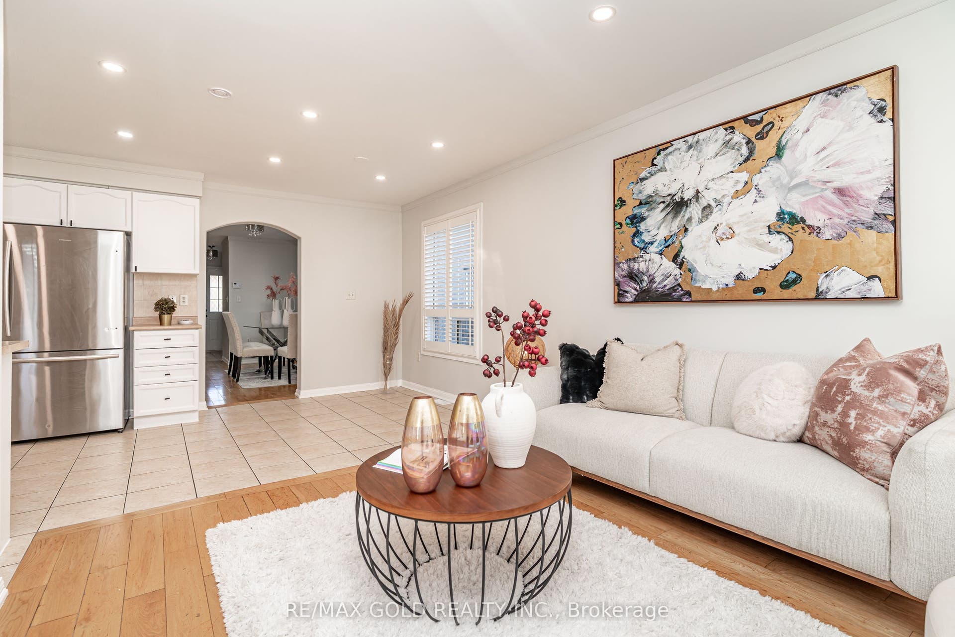 34 Jingle Crescent, Brampton, Peel ON L6S 0B2