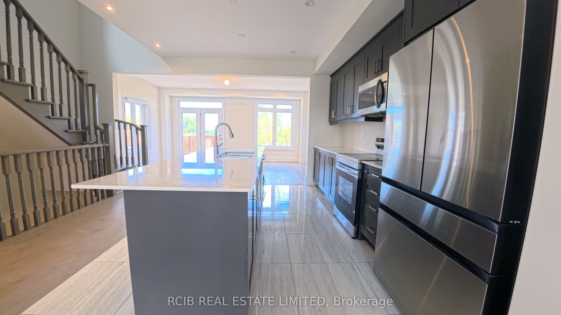 20 Foxsparrow Road, Brampton, Peel ON L6R 4C9
