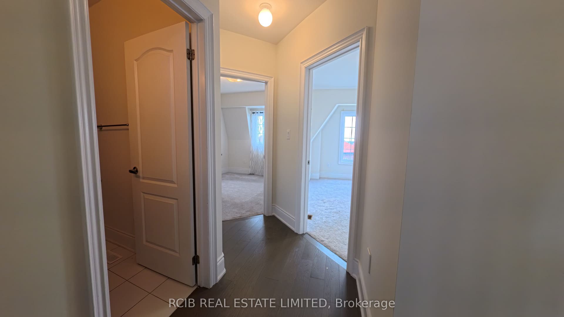 20 Foxsparrow Road, Brampton, Peel ON L6R 4C9
