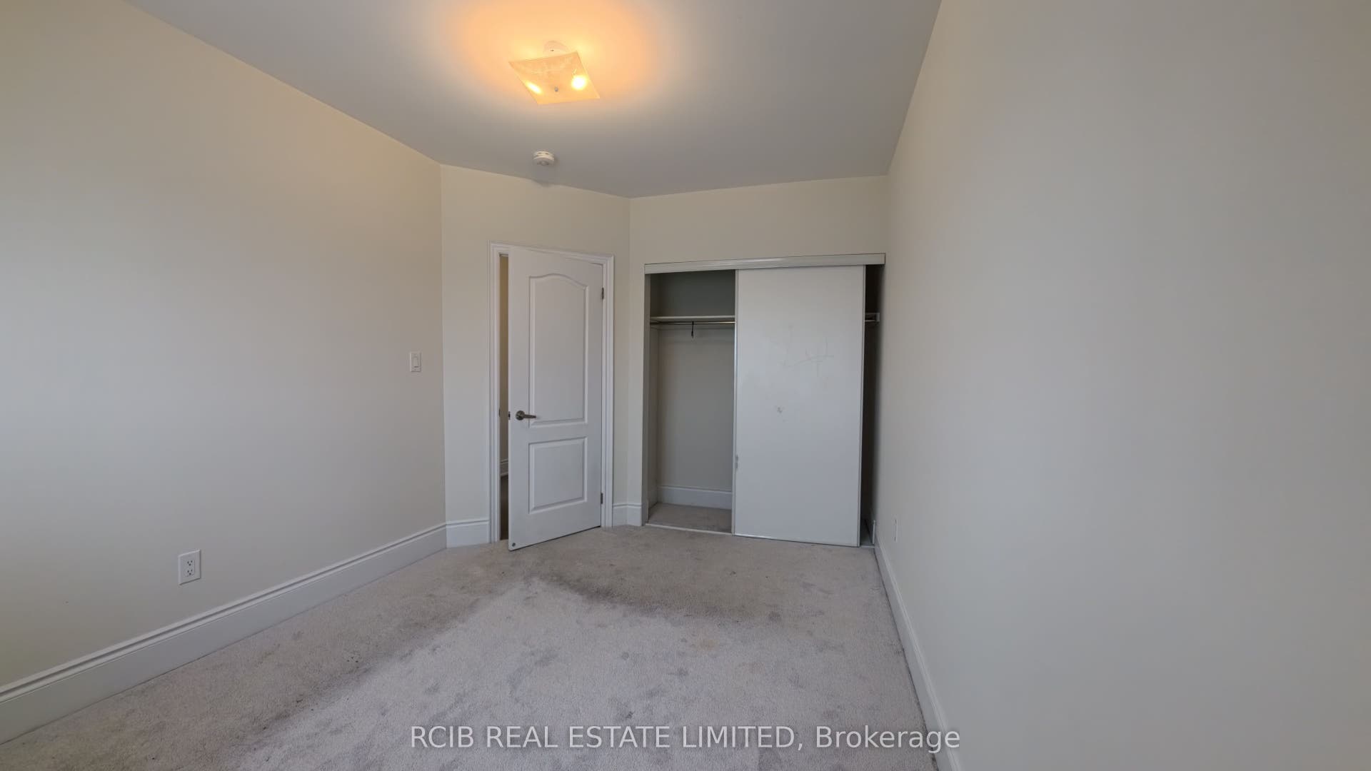 20 Foxsparrow Road, Brampton, Peel ON L6R 4C9