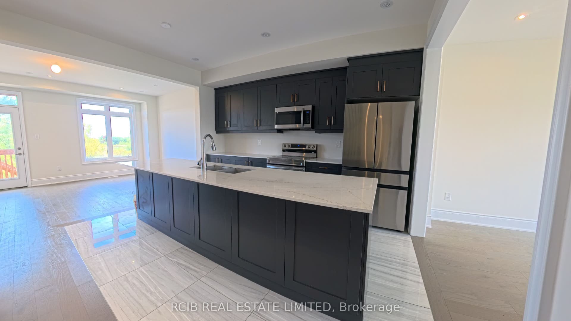 20 Foxsparrow Road, Brampton, Peel ON L6R 4C9