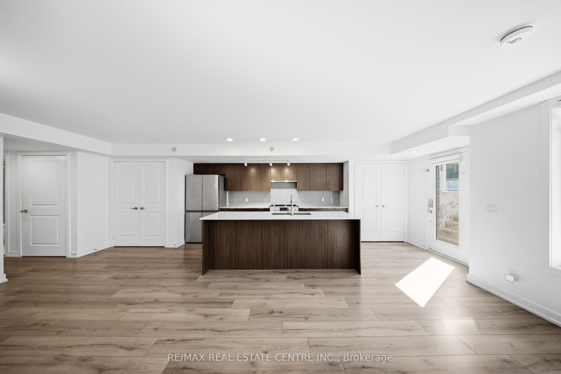 3078 Sixth Line, #117, Oakville, Halton ON L6M 1P8