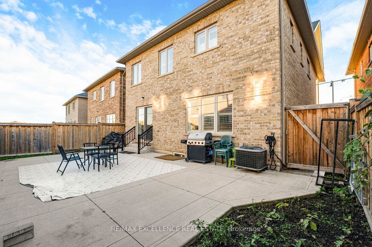 451 Brisdale Drive, Brampton, Peel ON L7A 4P9