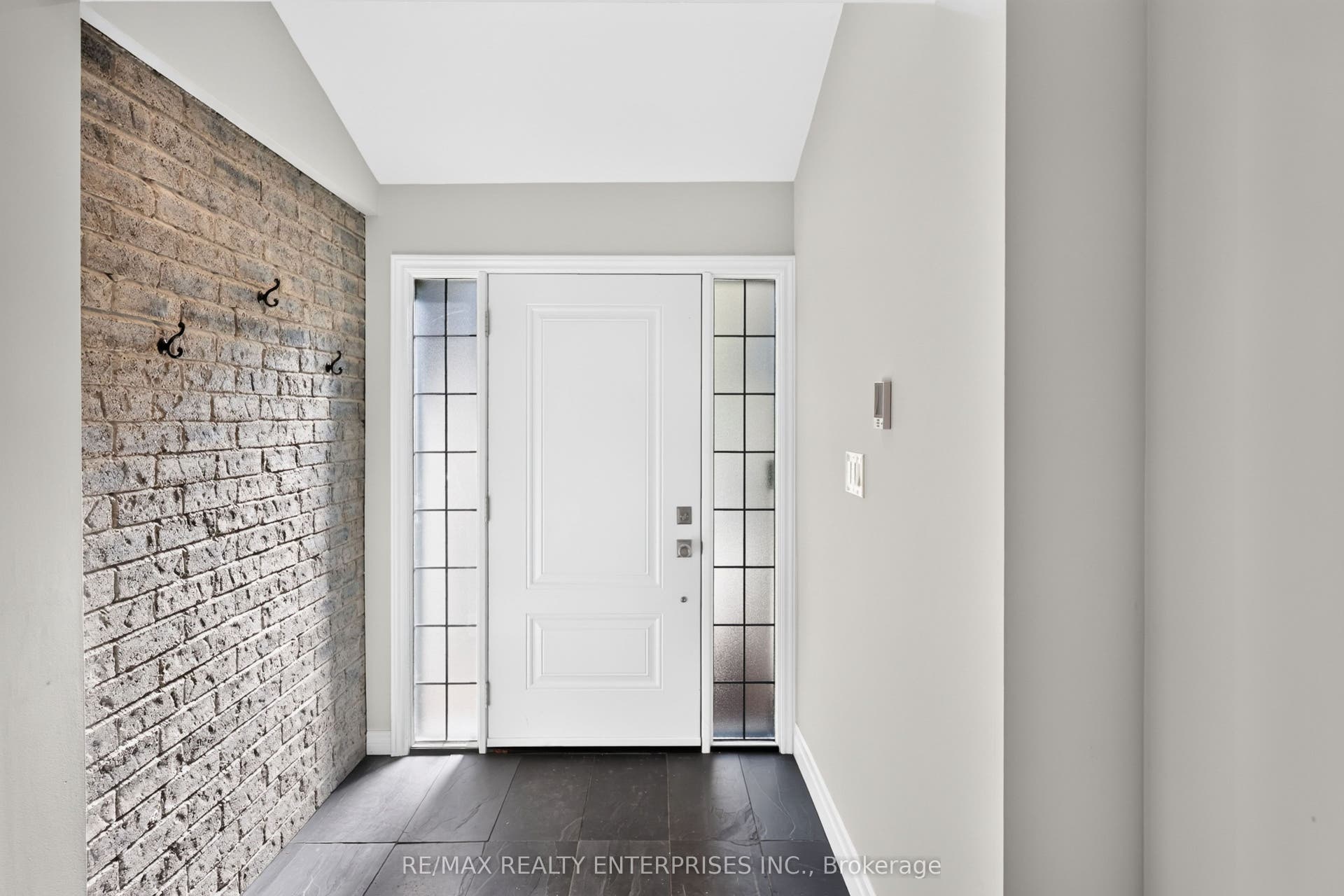 1019 Mesa Crescent, Mississauga, Peel ON L5H 3T6