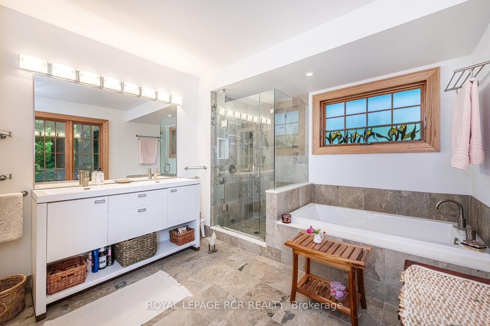 114 Kennedy Road, Caledon, Peel ON L7C 2A7