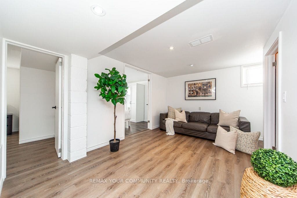 LOWER LEVEL-SPACIOUS DEN