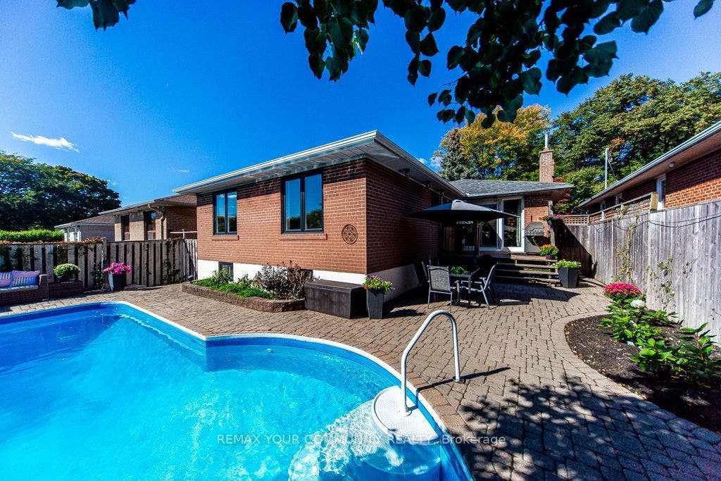 DECK / PATIO DOORS