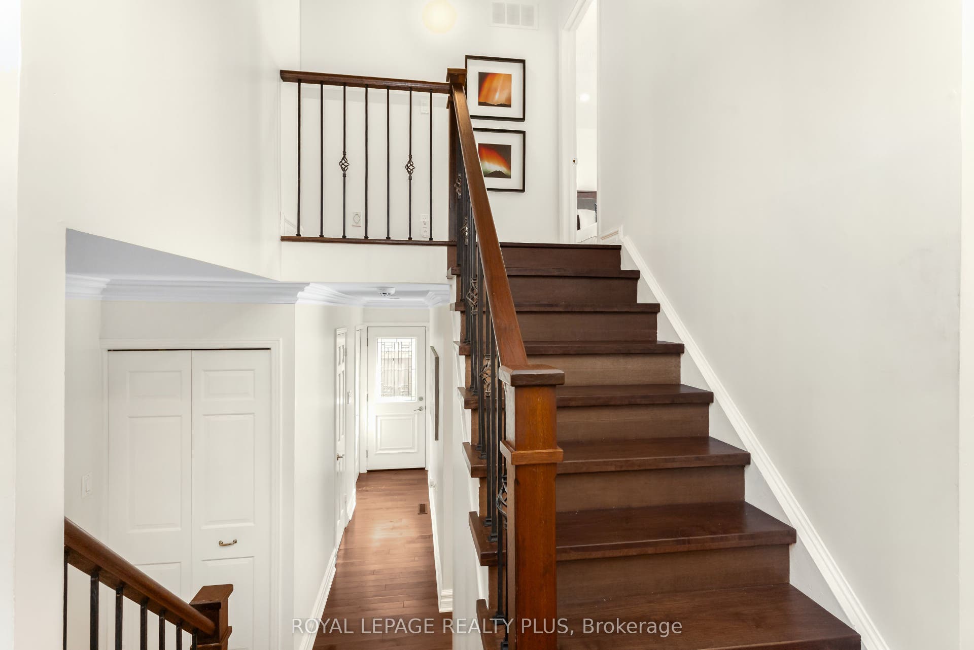 2985 Dancer Court, Mississauga, Peel ON L5L 1Y5