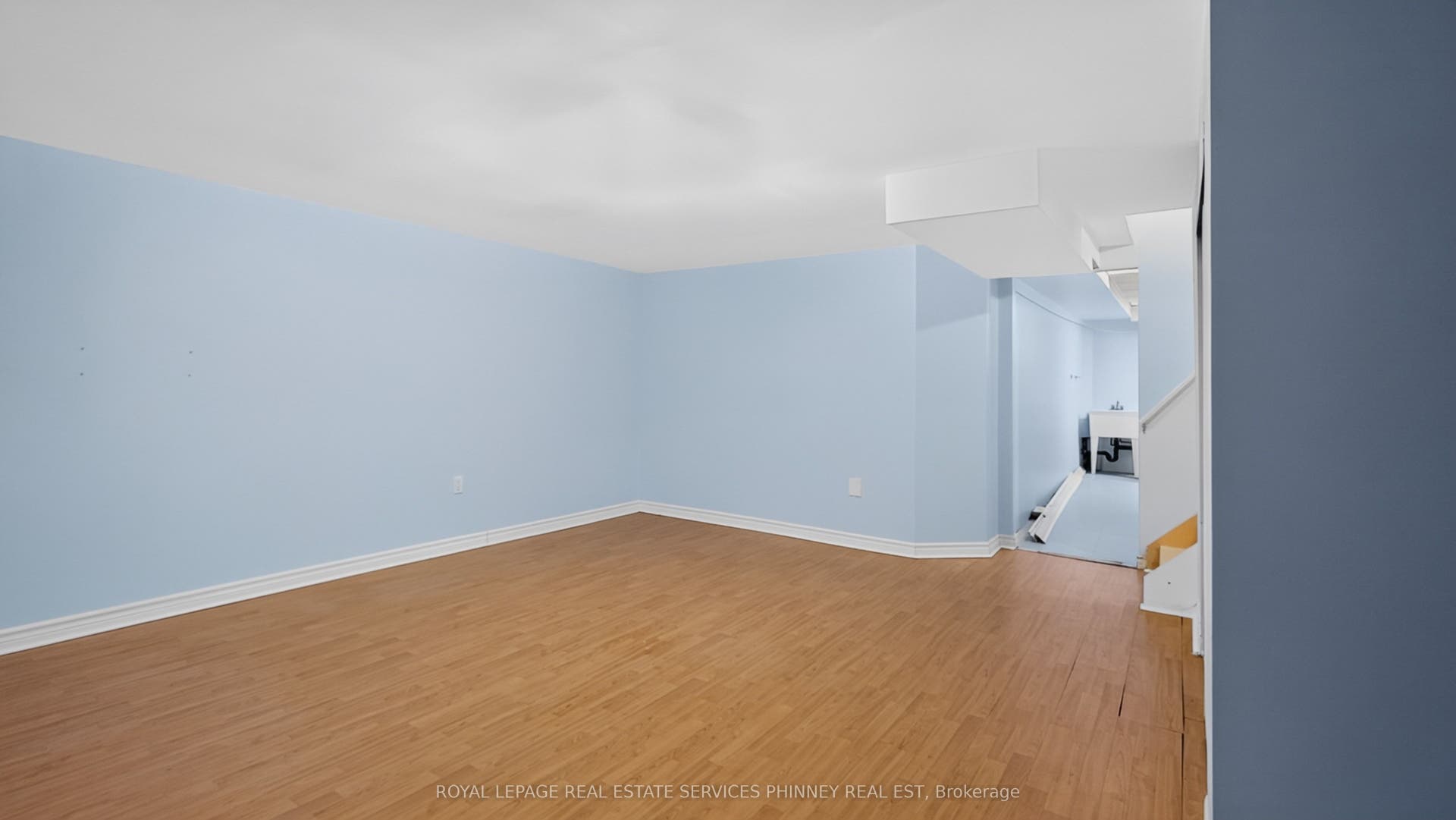 819 Village Green Boulevard, #27, Mississauga, Peel ON L5E 3H7