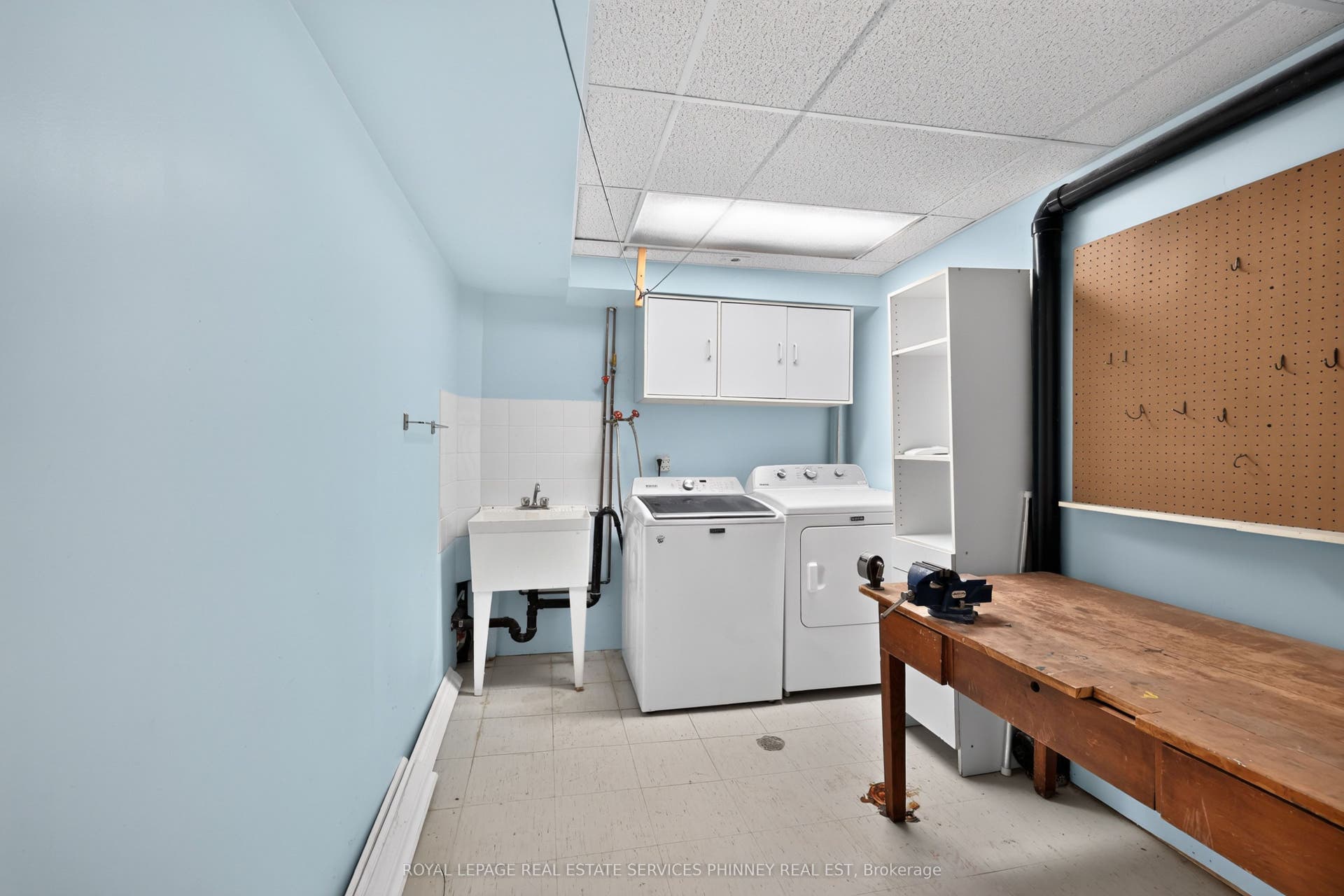 819 Village Green Boulevard, #27, Mississauga, Peel ON L5E 3H7