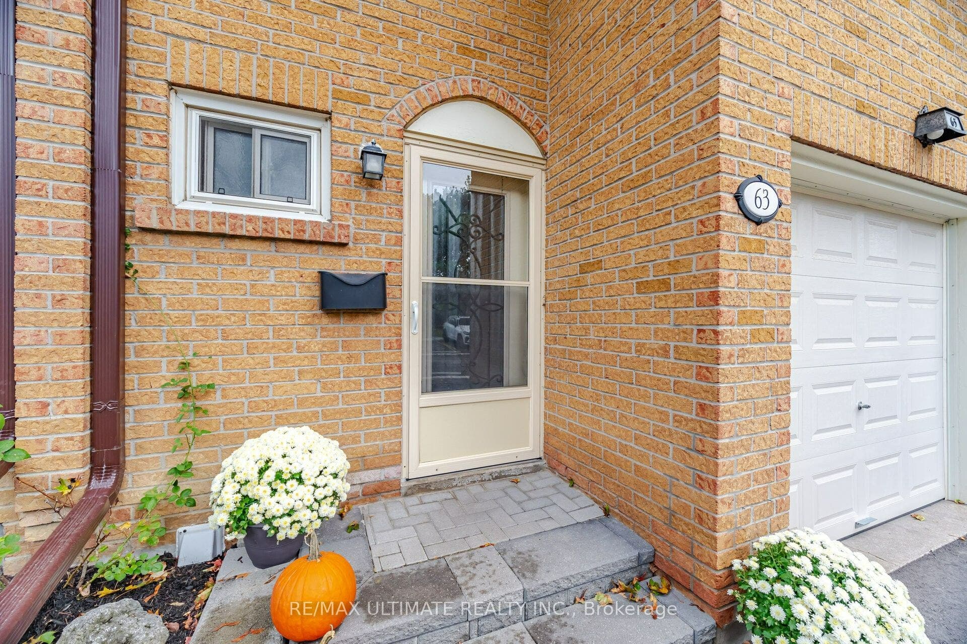 2120 Rathburn Road E, #63, Mississauga, Peel ON L4W 2S8