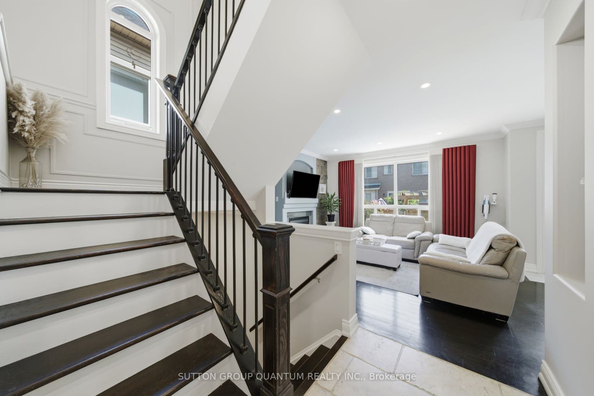 2345 Joshua Drive, Burlington, Halton ON L7L 6N6