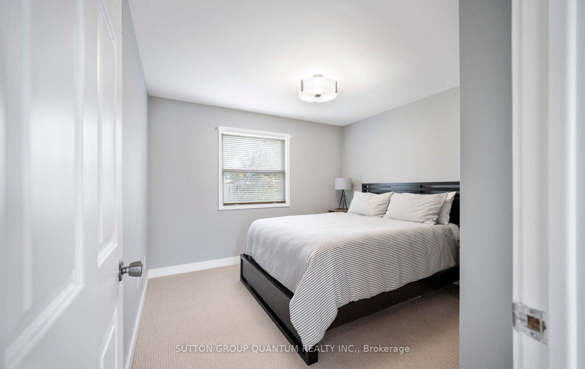 4071 Wheelwright Crescent, Mississauga, Peel ON L5L 2X3
