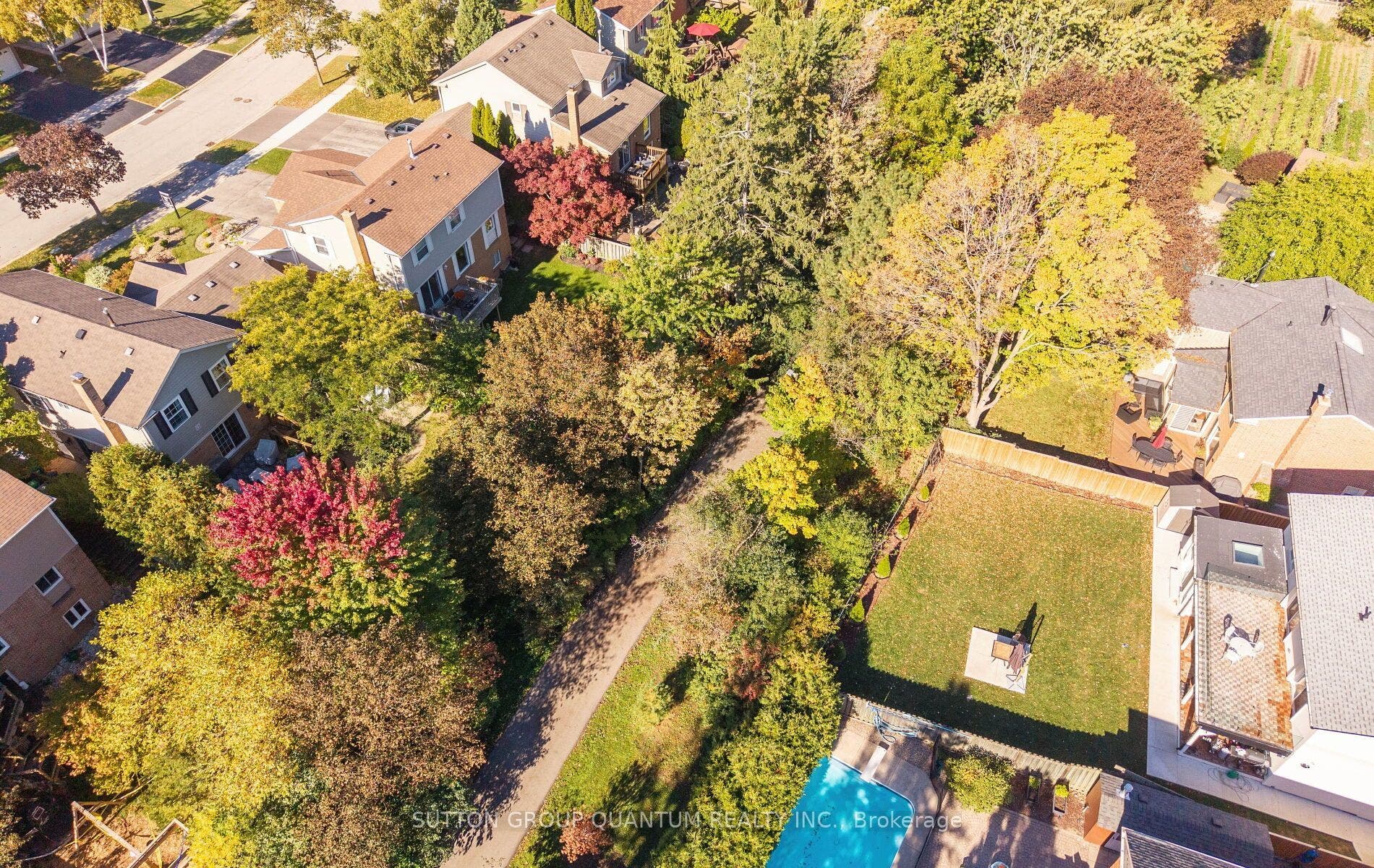 4071 Wheelwright Crescent, Mississauga, Peel ON L5L 2X3