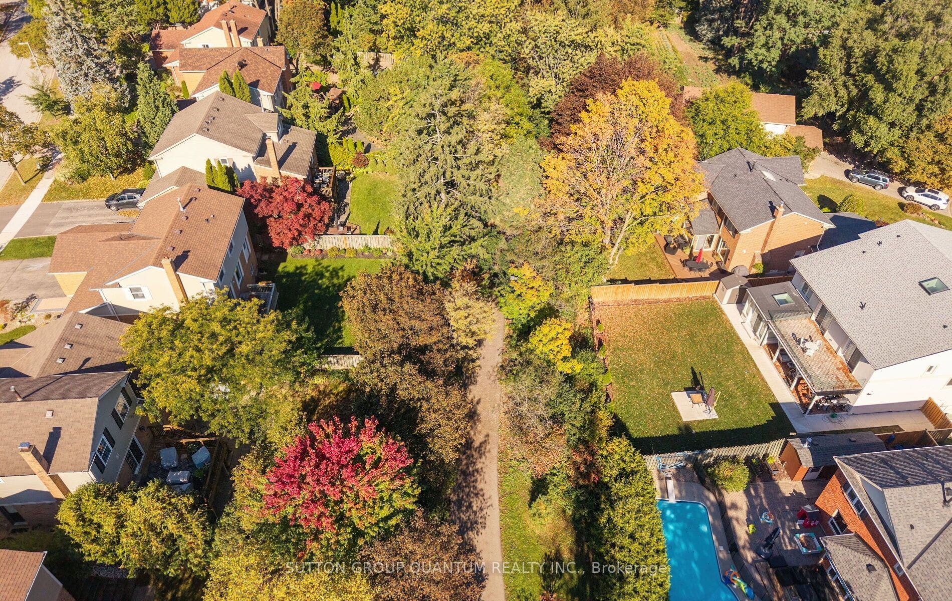 4071 Wheelwright Crescent, Mississauga, Peel ON L5L 2X3