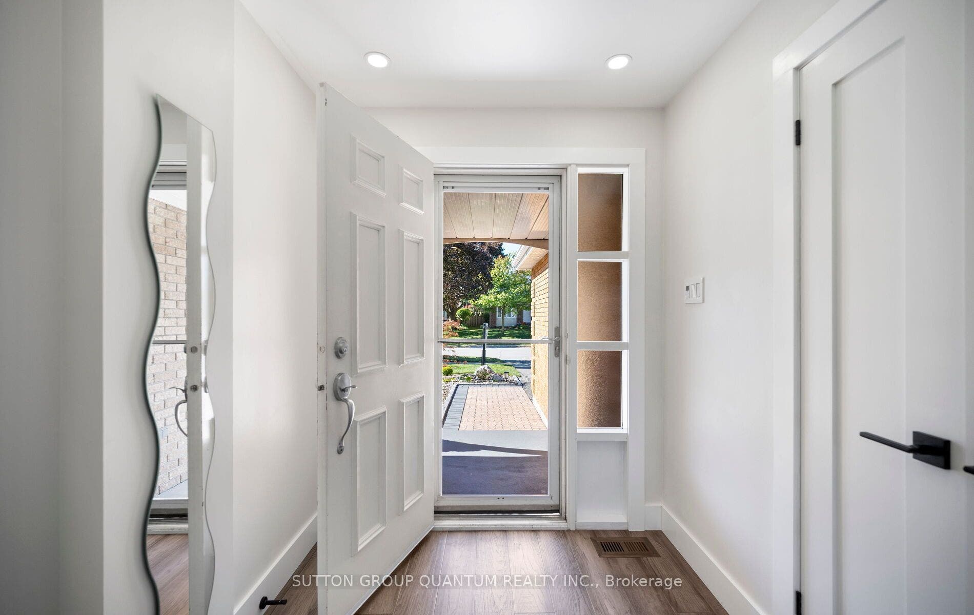 4071 Wheelwright Crescent, Mississauga, Peel ON L5L 2X3