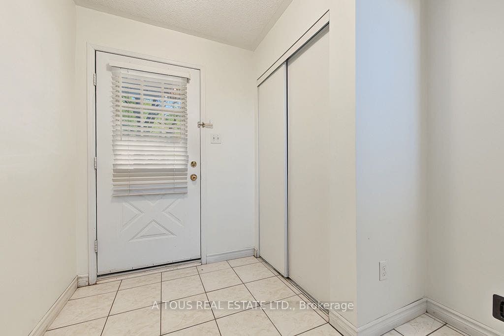 2945 Thomas Street, #77, Mississauga, Peel ON L5M 6C1