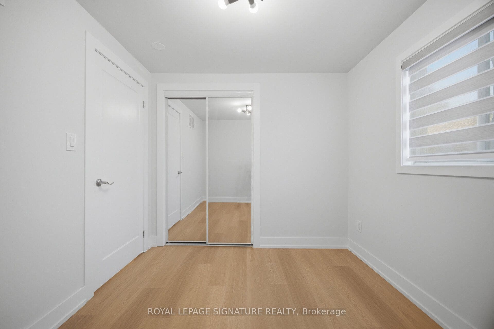 2599 Lundene Road, Mississauga, Peel ON L5J 3Y8