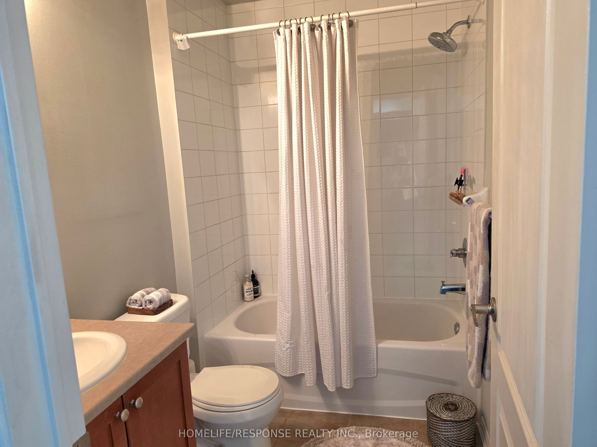 3175 BOXFORD Crescent, #5, Mississauga, Peel ON L5M 0X1