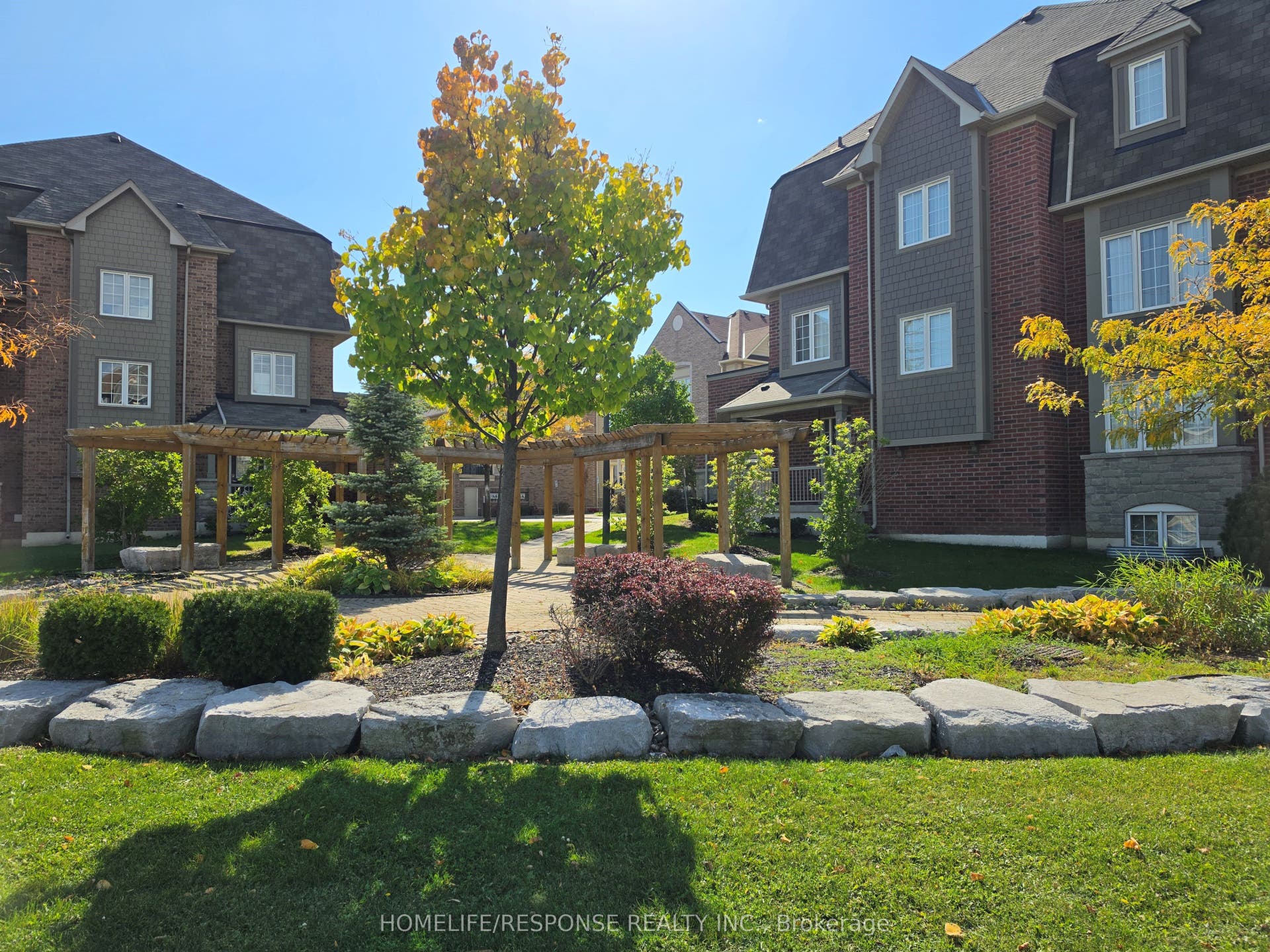 3175 BOXFORD Crescent, #5, Mississauga, Peel ON L5M 0X1