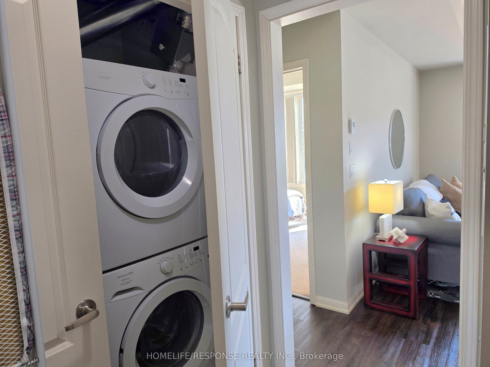 3175 BOXFORD Crescent, #5, Mississauga, Peel ON L5M 0X1