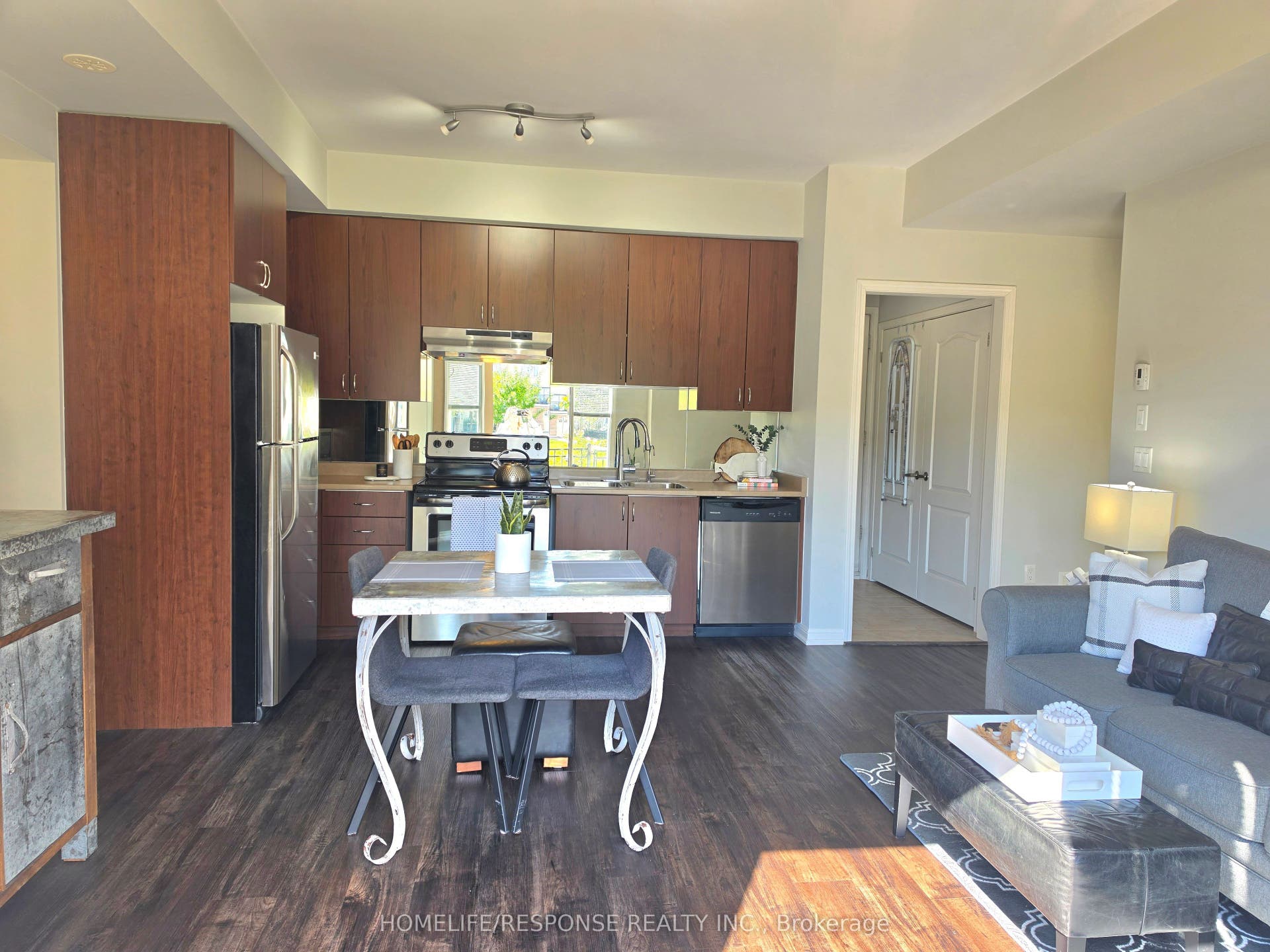 3175 BOXFORD Crescent, #5, Mississauga, Peel ON L5M 0X1