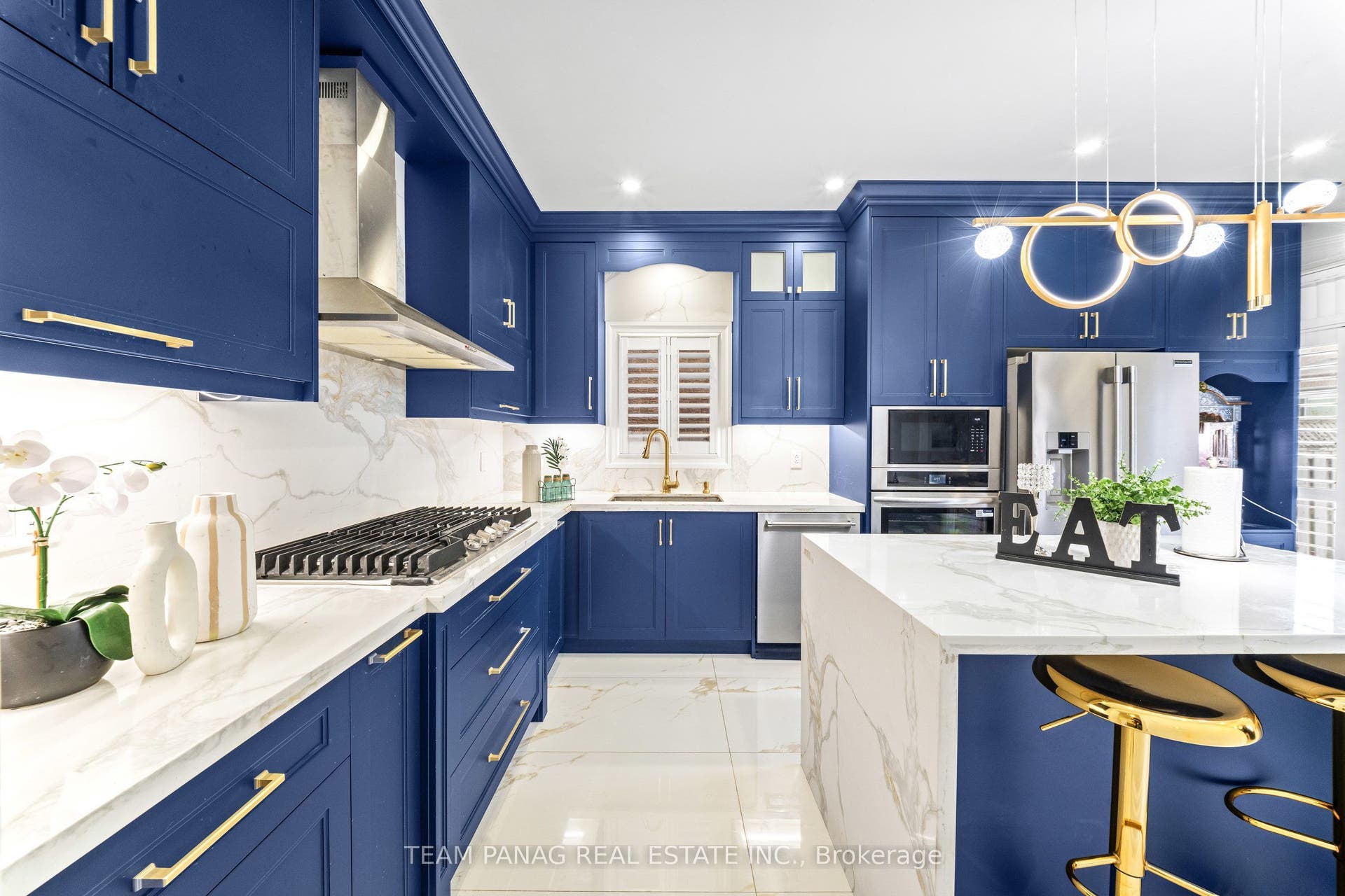 22 Bellflower Lane, Brampton, Brampton, Peel ON L6S 6K3