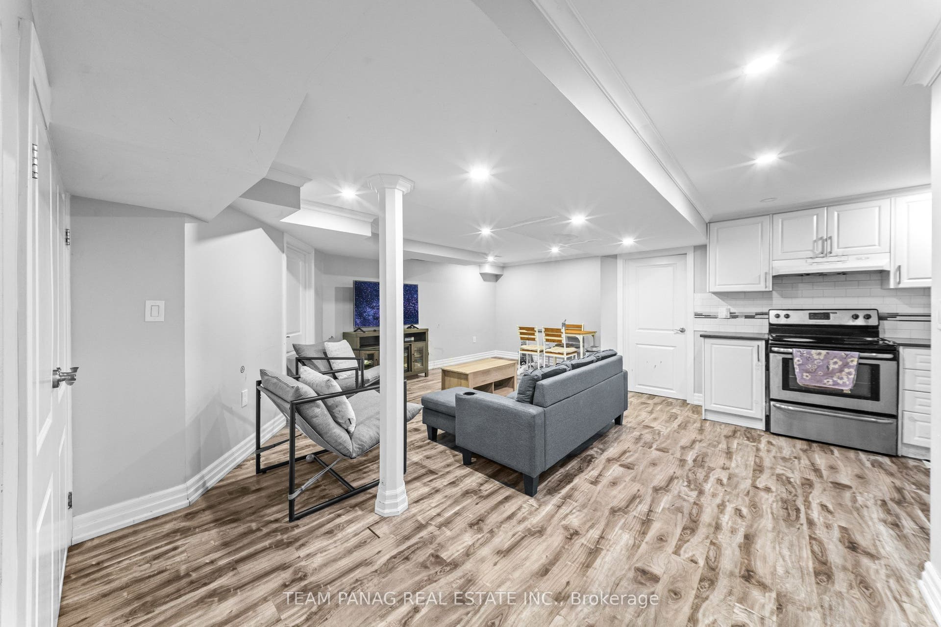 22 Bellflower Lane, Brampton, Brampton, Peel ON L6S 6K3