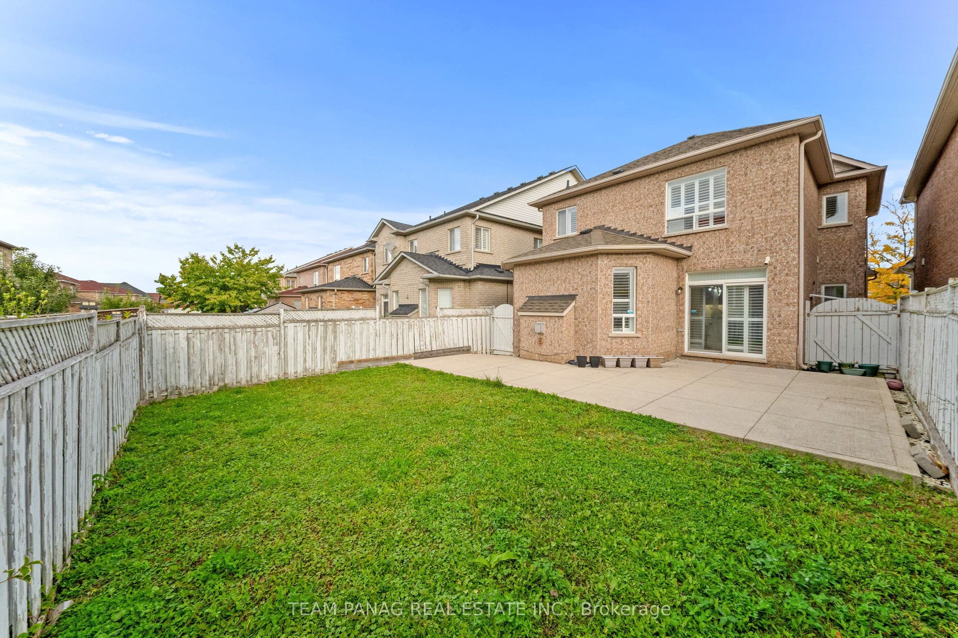 22 Bellflower Lane, Brampton, Brampton, Peel ON L6S 6K3