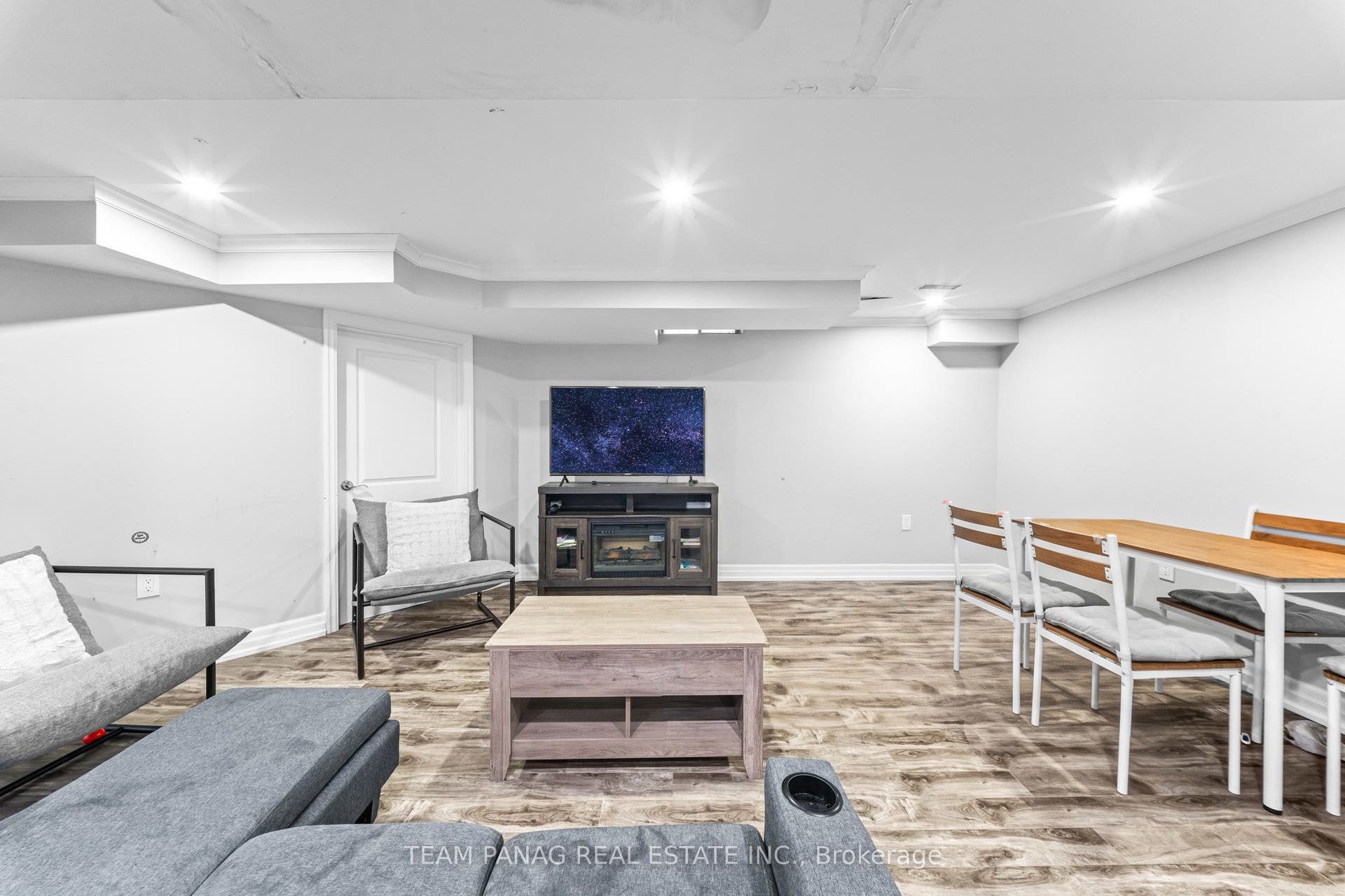 22 Bellflower Lane, Brampton, Brampton, Peel ON L6S 6K3