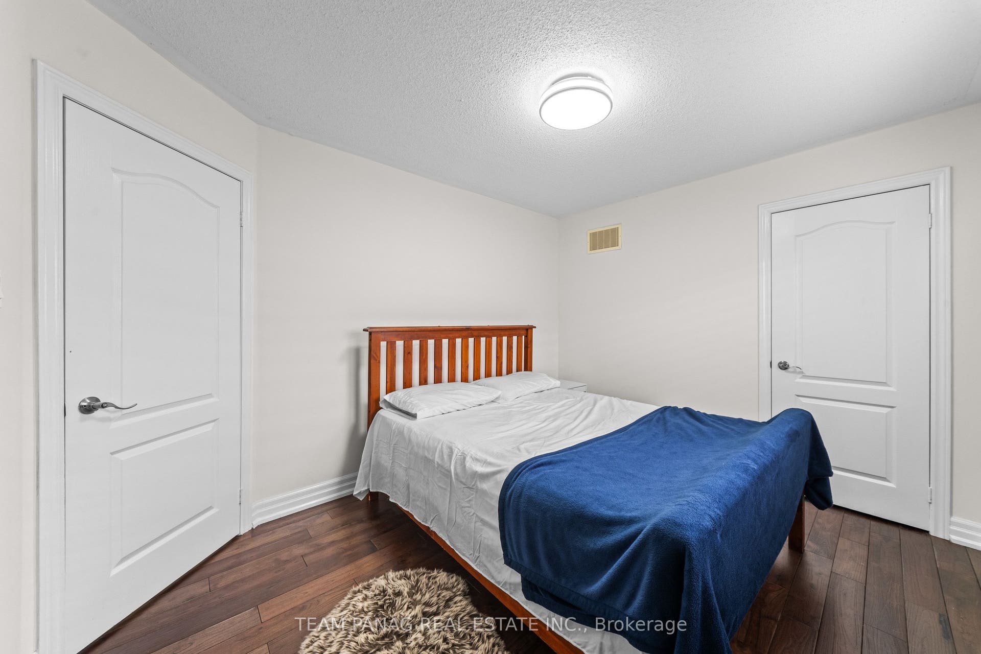 22 Bellflower Lane, Brampton, Brampton, Peel ON L6S 6K3
